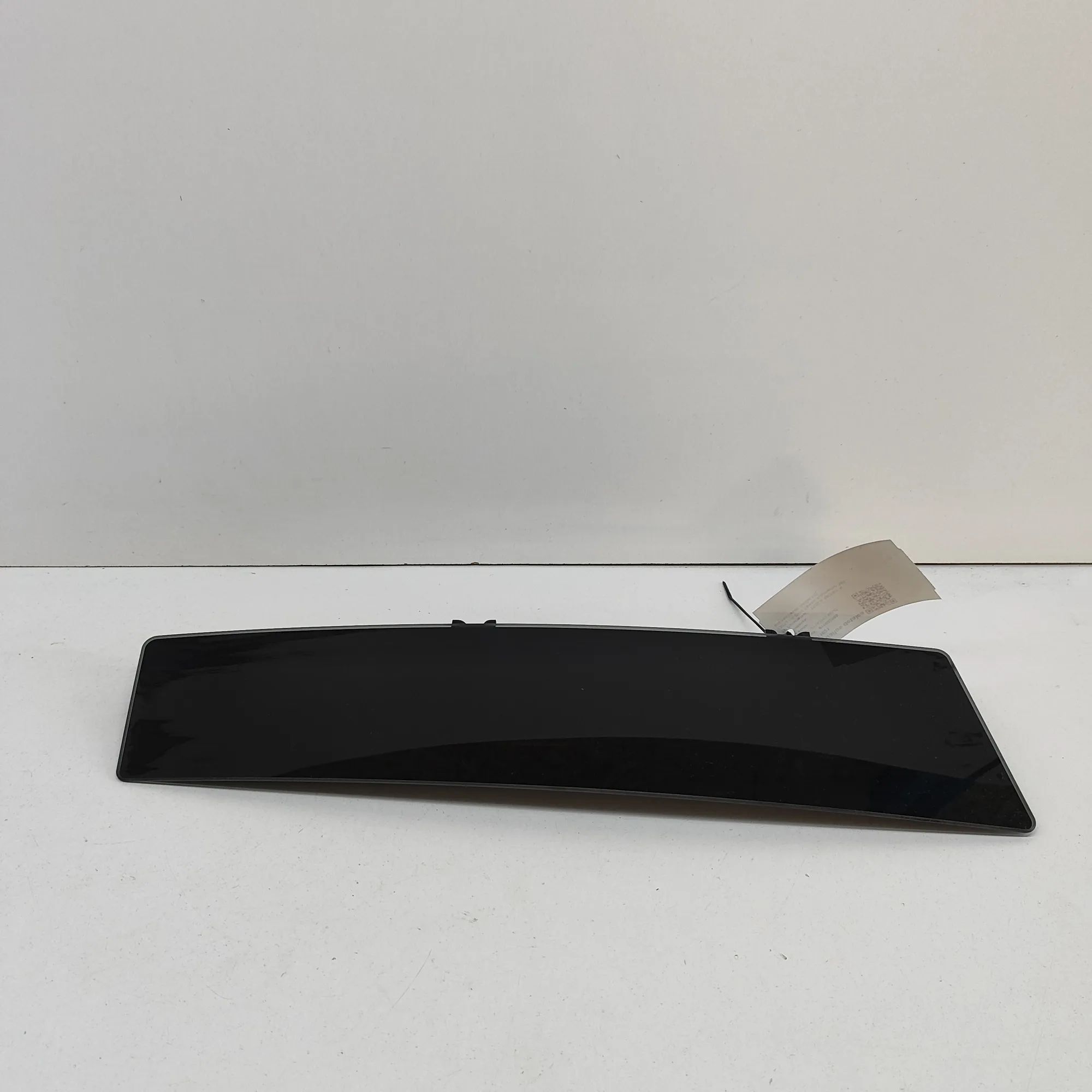 Tesla Model X Vertical door trim — rear — left Vertical door trim — rear — left — TESLA MODEL ...