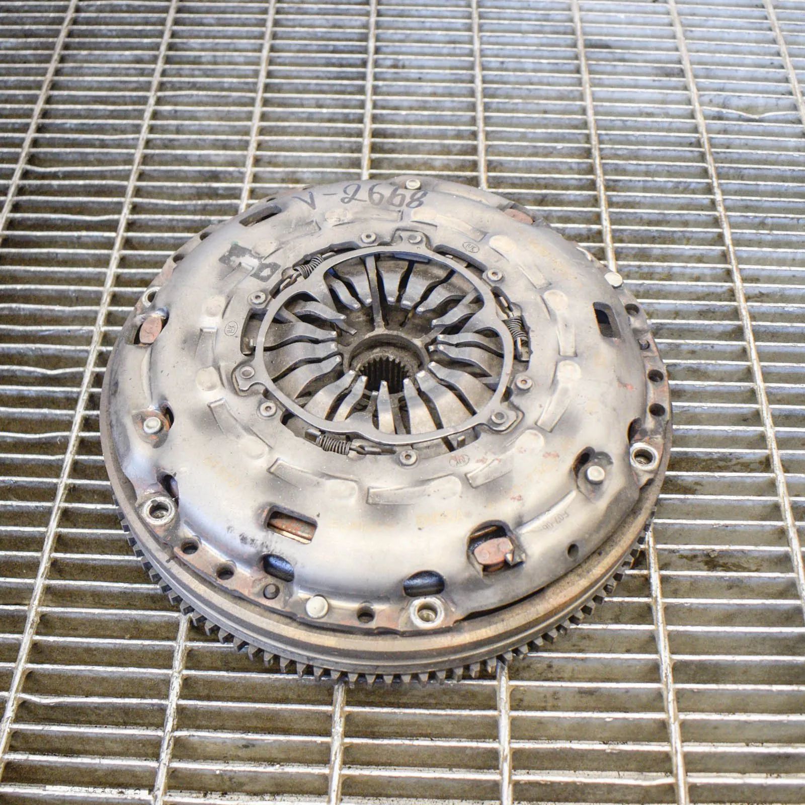 Ford Focus clutch kit Clutch kit — FORD FOCUS (III) (2010-2020) — CV6...