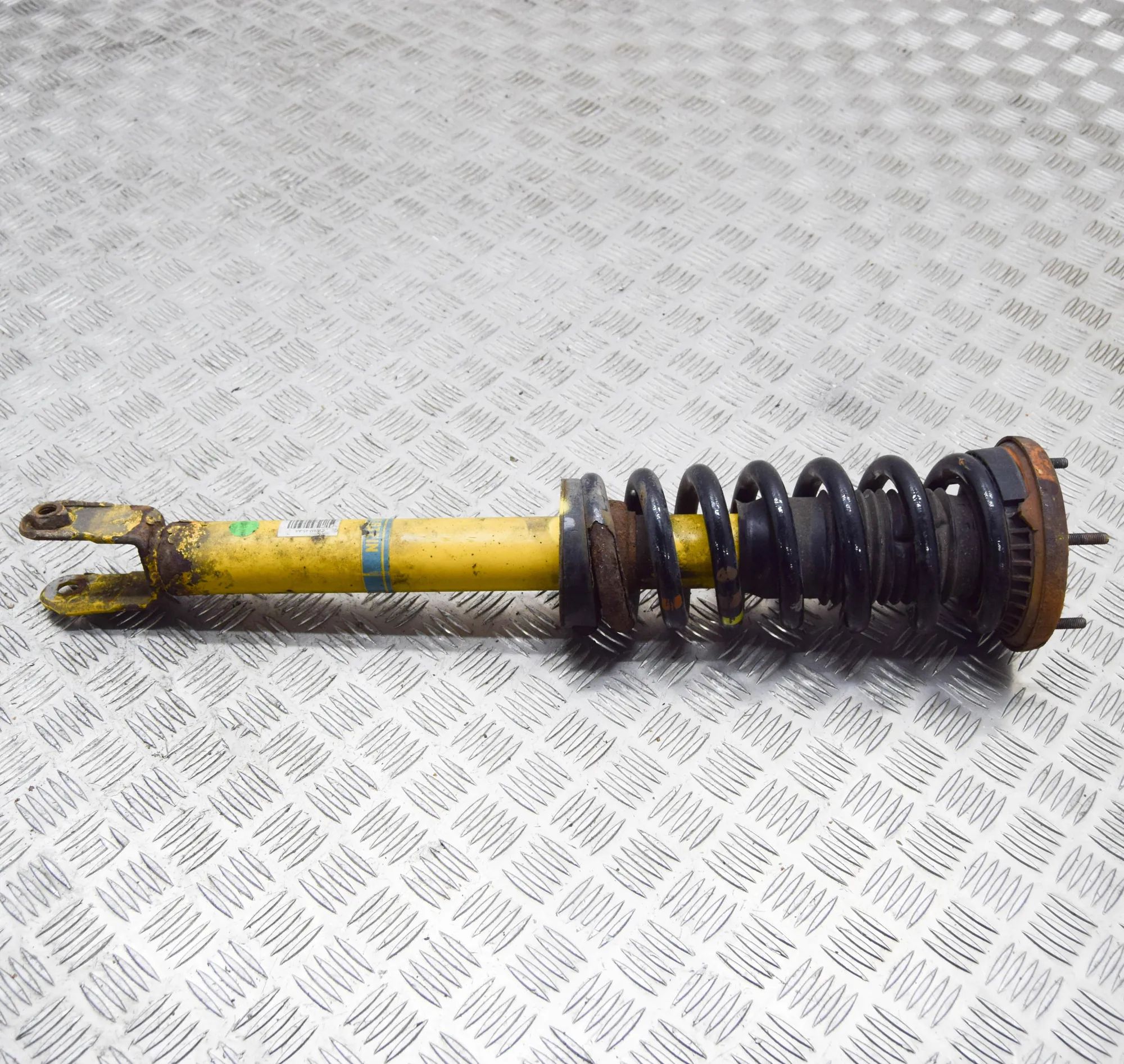 Jaguar XK Shock absorber — front left Shock absorber — front left — JAGUAR XK (Coupe ...