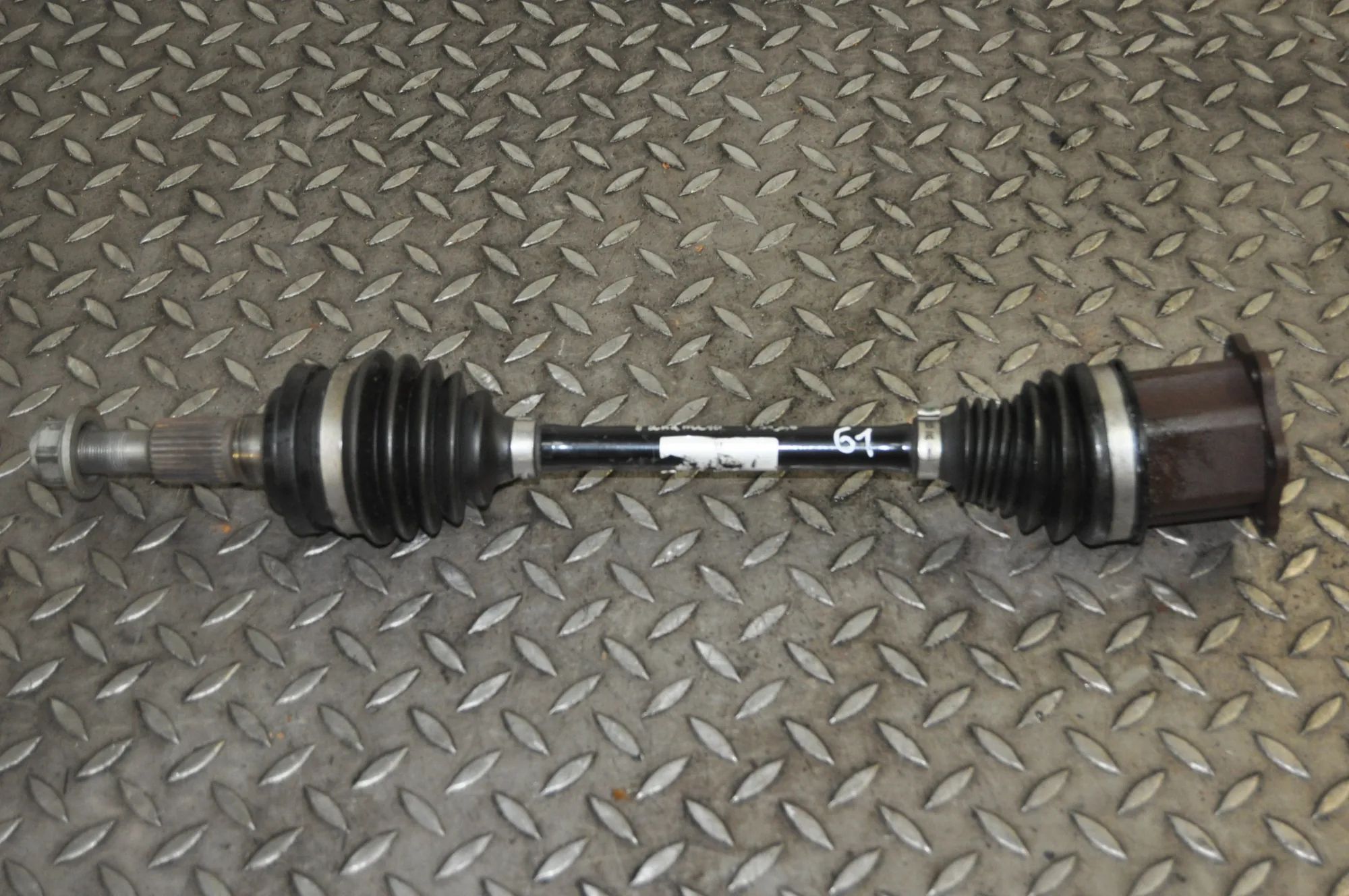 Porsche Panamera Front Left Driveshaft Front Left Driveshaft — PORSCHE PANAMERA (970) ...