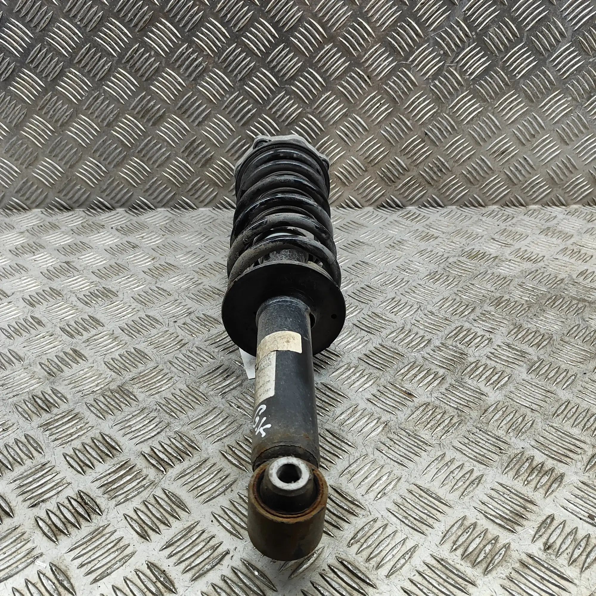 BMW X3 / iX3 (G01) Shock absorber — rear left Shock absorber — rear left — BMW X3 (G01, F97) ...