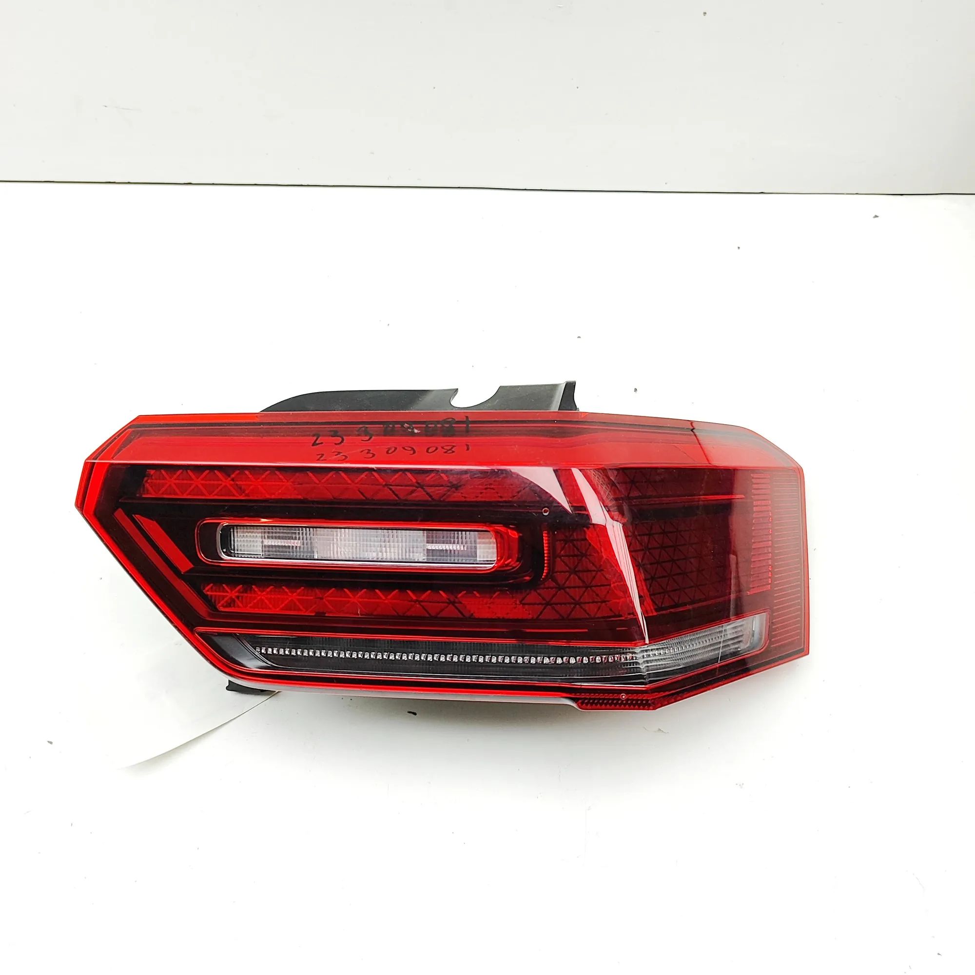 Volkswagen ID.3 Rear Right Tail Light Rear Right Tail Light — VW ID.3 (E11) (2019-......
