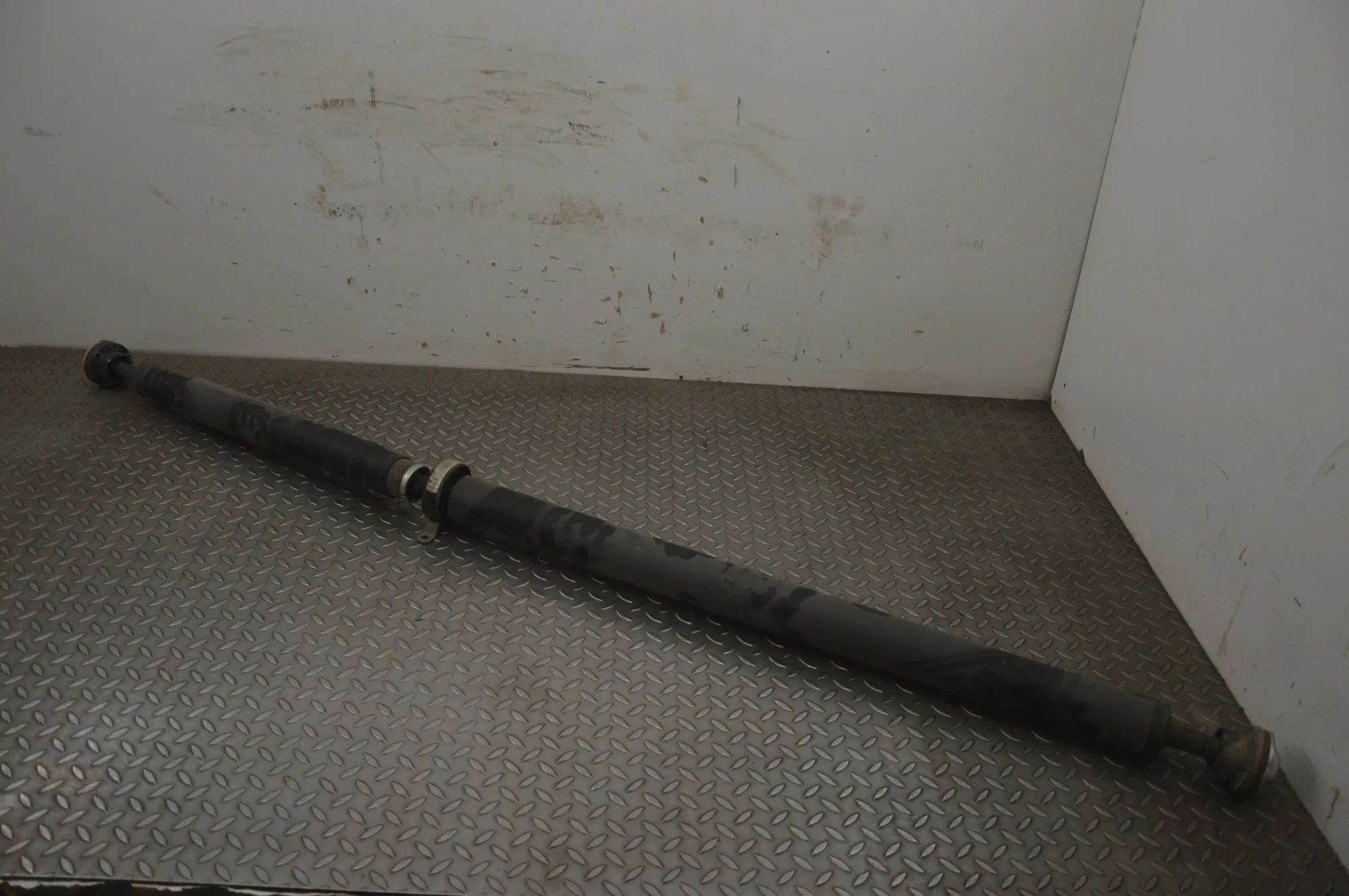Land Rover Range Rover Evoque Propshaft Propshaft — LAND ROVER RANGE ROVER EVOQUE (L538...