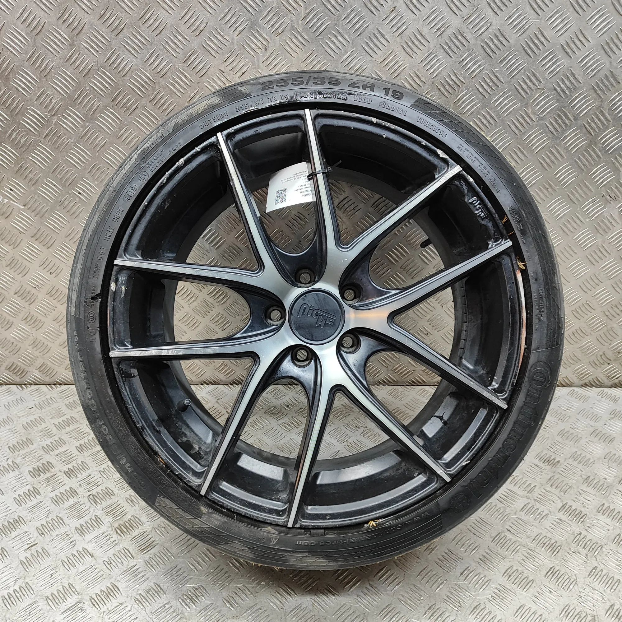 Audi A5 (B9) Alloy Wheel Alloy wheel — AUDI A5 (Sportback F5A) (2016-......
