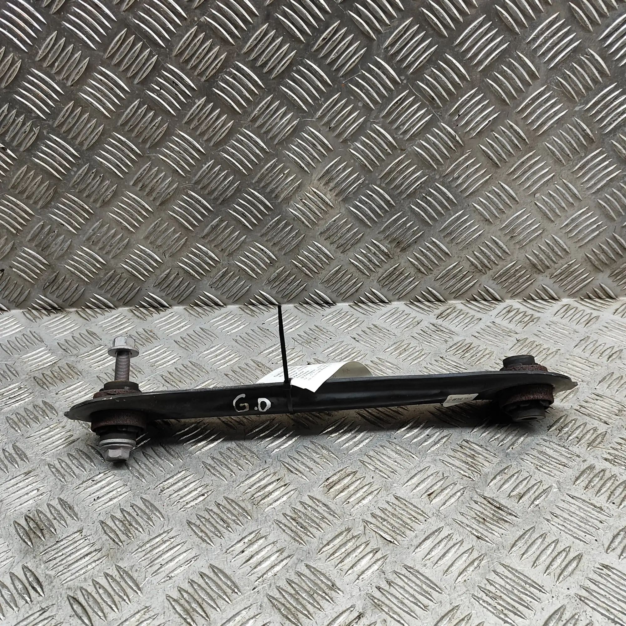 Honda Civic Control arm — rear right Control arm — rear right — HONDA CIVIC (X Hatch...