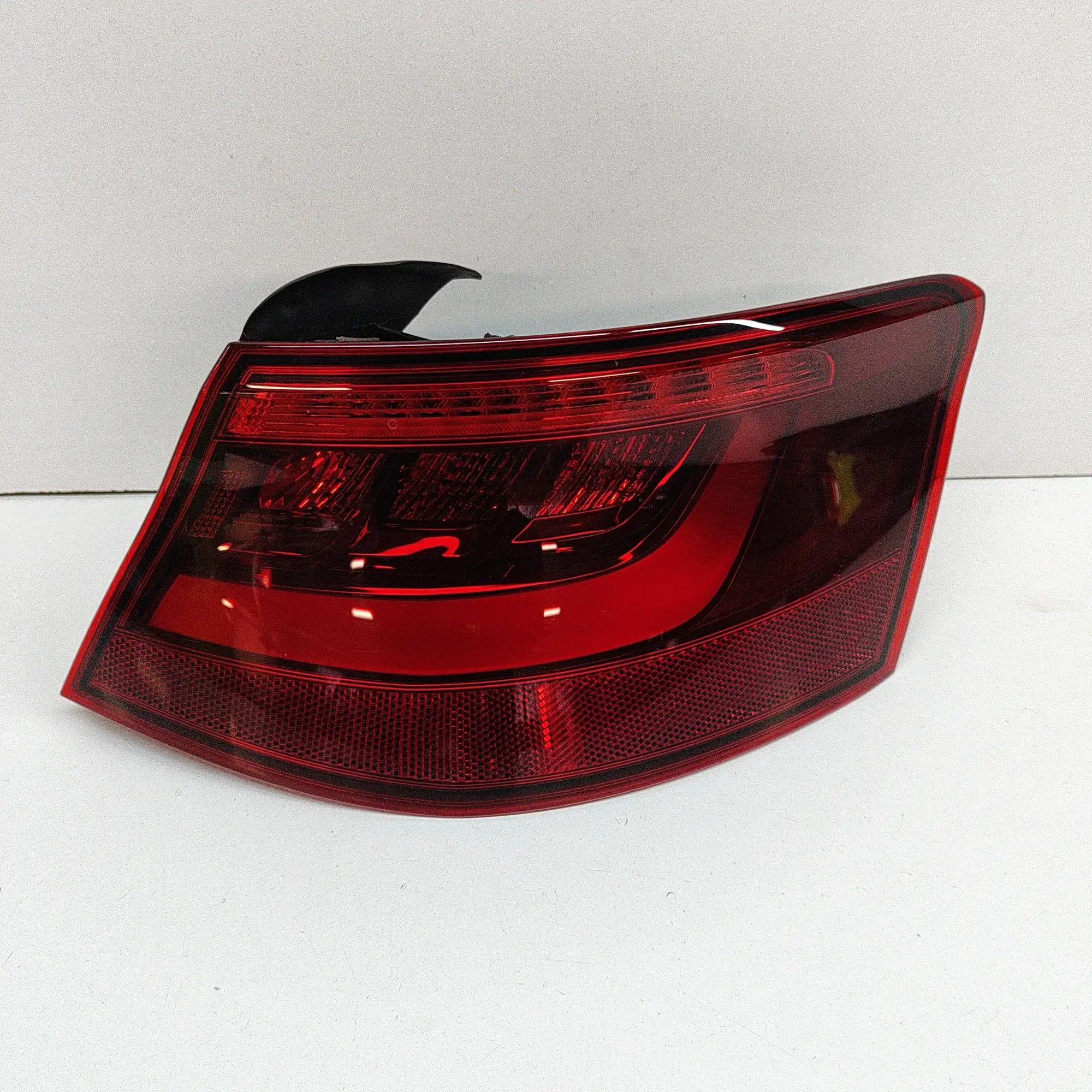 Audi A3 (8V) Rear Right Tail Light Rear Right Tail Light — AUDI A3 (8V1, 8VK) (201...