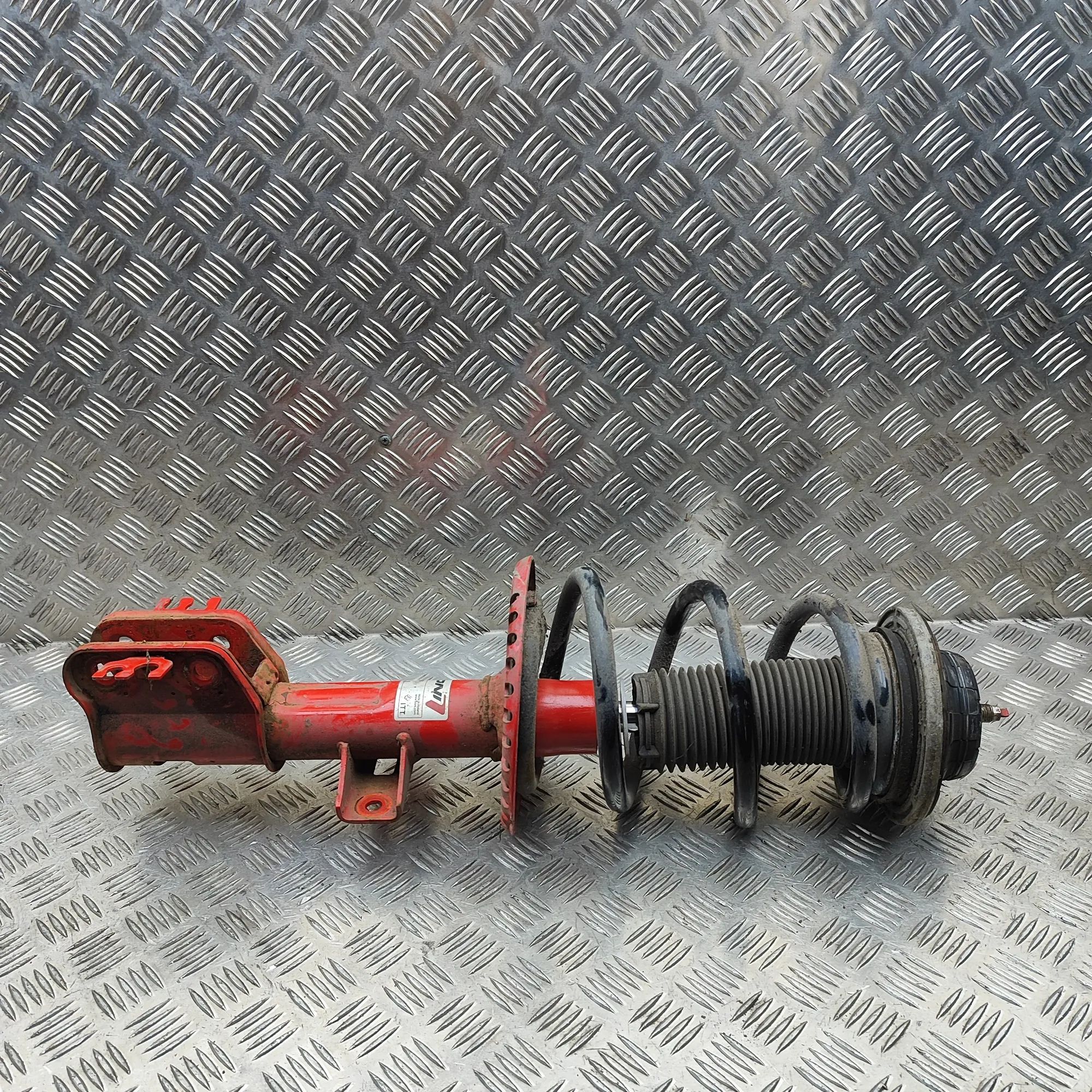 Volkswagen Transporter (T6, Caravelle, Multivan) Shock absorber — front left Shock absorber — front left — VW TRANSPORTER (V...