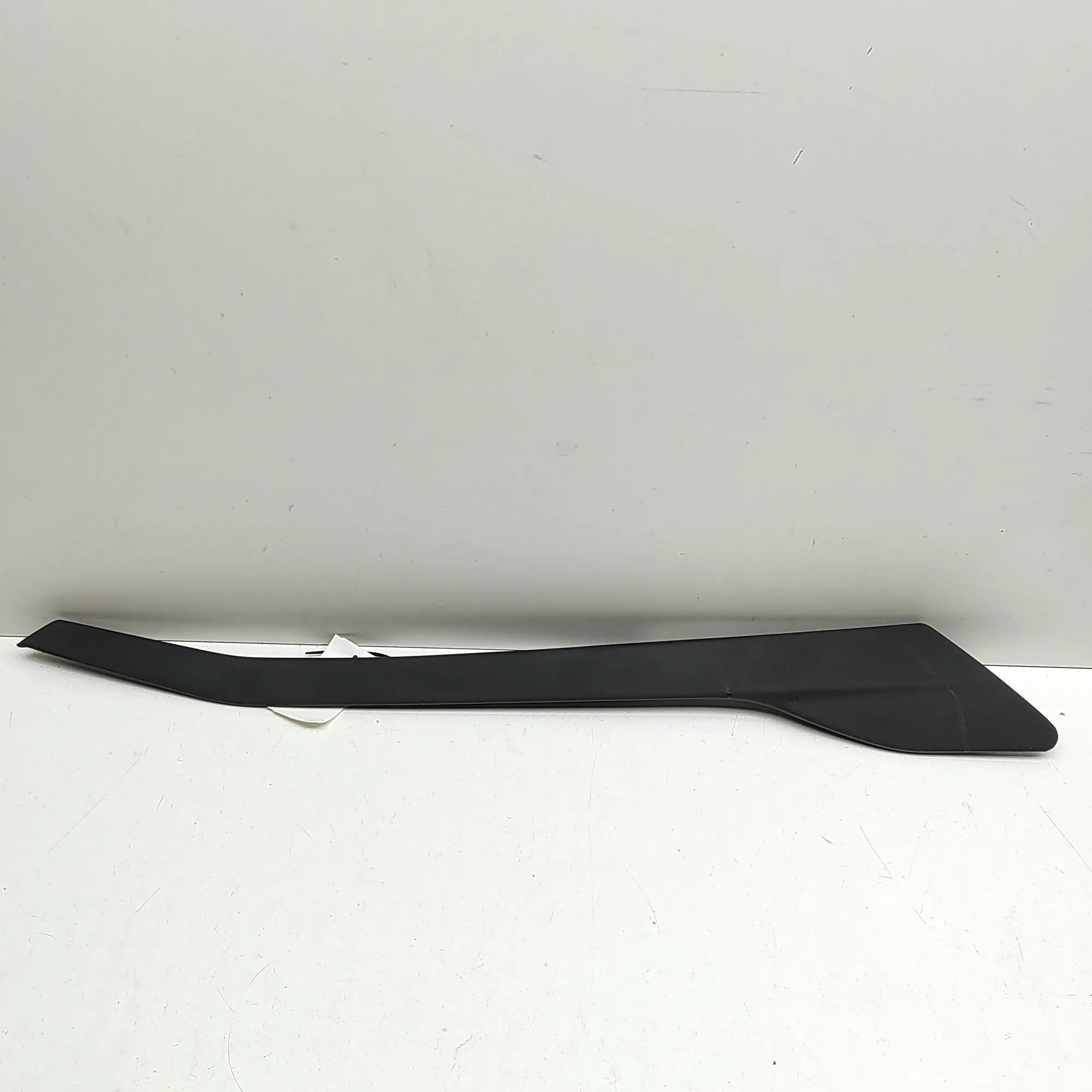 Land Rover Discovery Sport Centre console trim Centre console trim — LAND ROVER DISCOVERY SPOR...