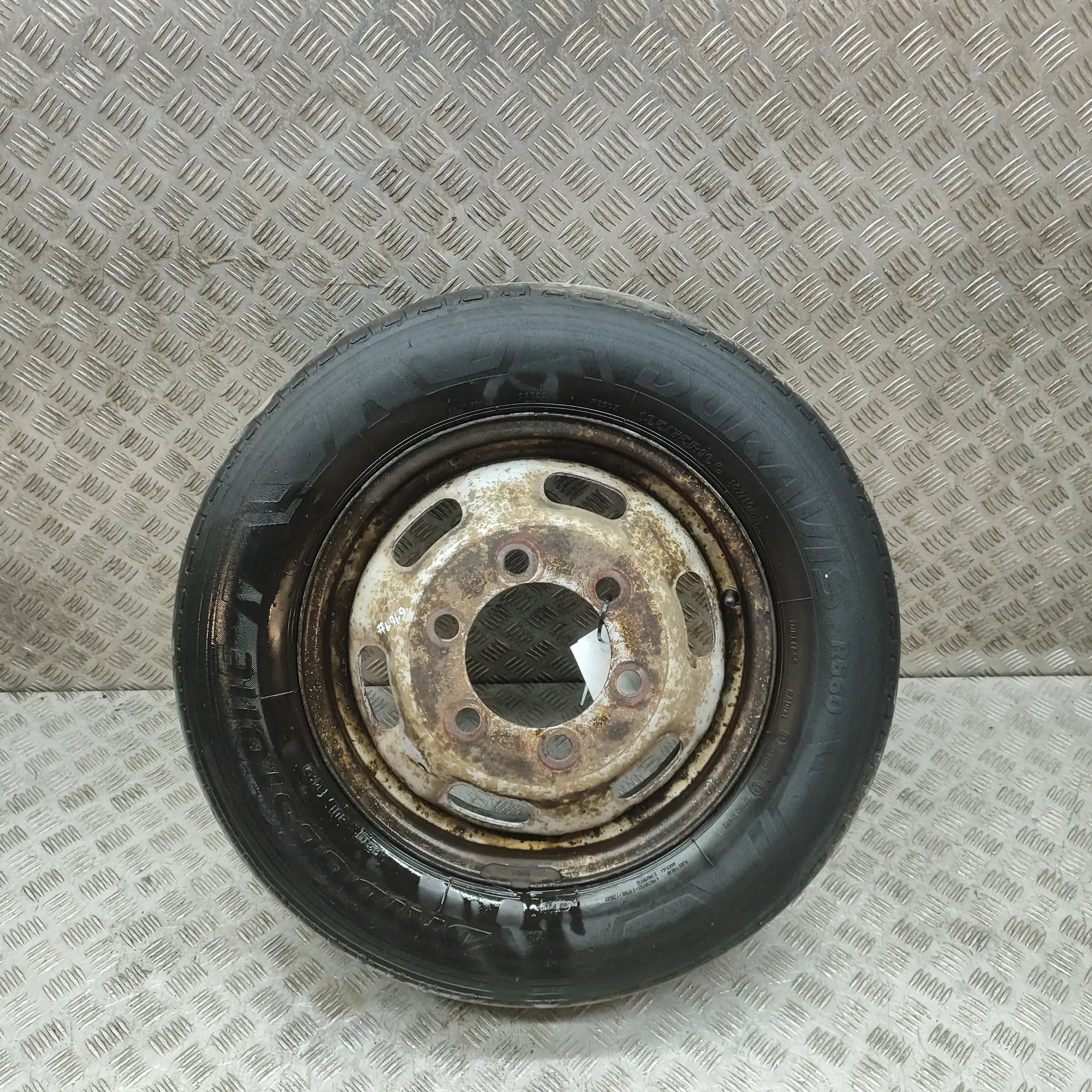 Iveco Daily Alloy Wheel Alloy wheel — IVECO DAILY (VI Flatbed) (2014-.....