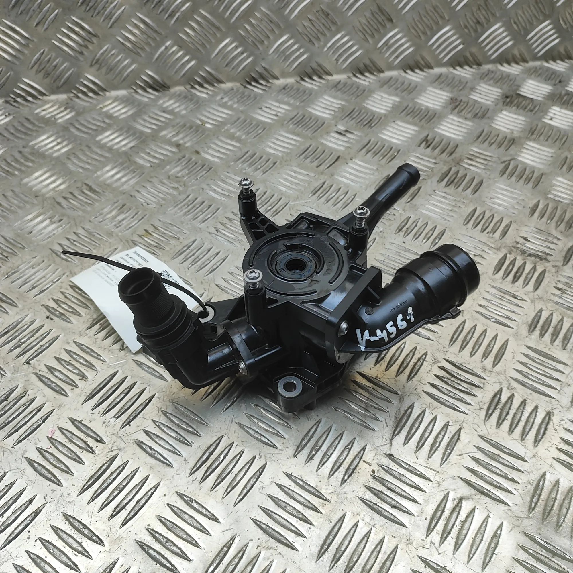 Hyundai Tucson termostaat Thermostat — HYUNDAI TUCSON (NX4E, NX4A) (2020-...