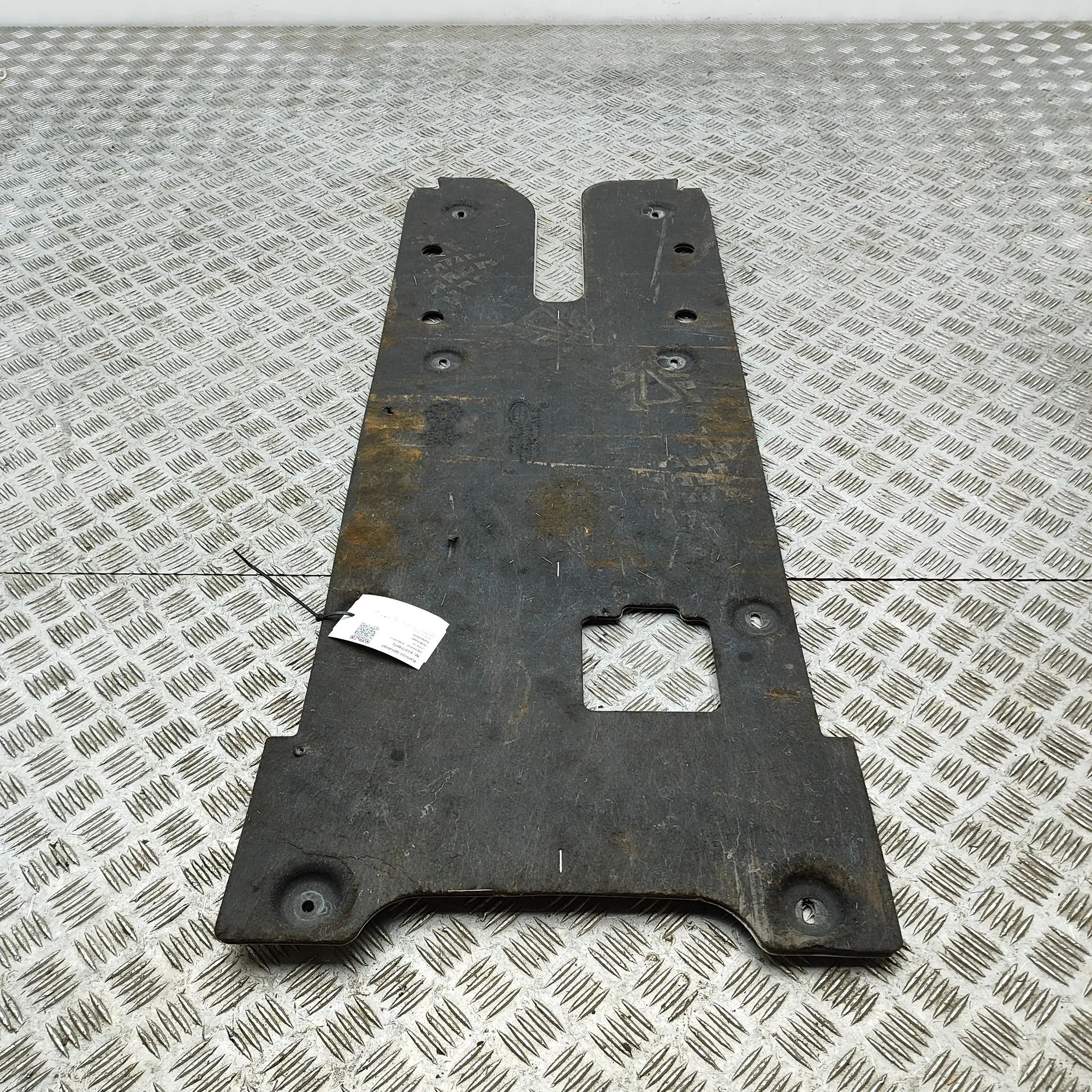 Land Rover Range Rover Evoque Engine cover Engine cover — LAND ROVER RANGE ROVER EVOQUE (L...