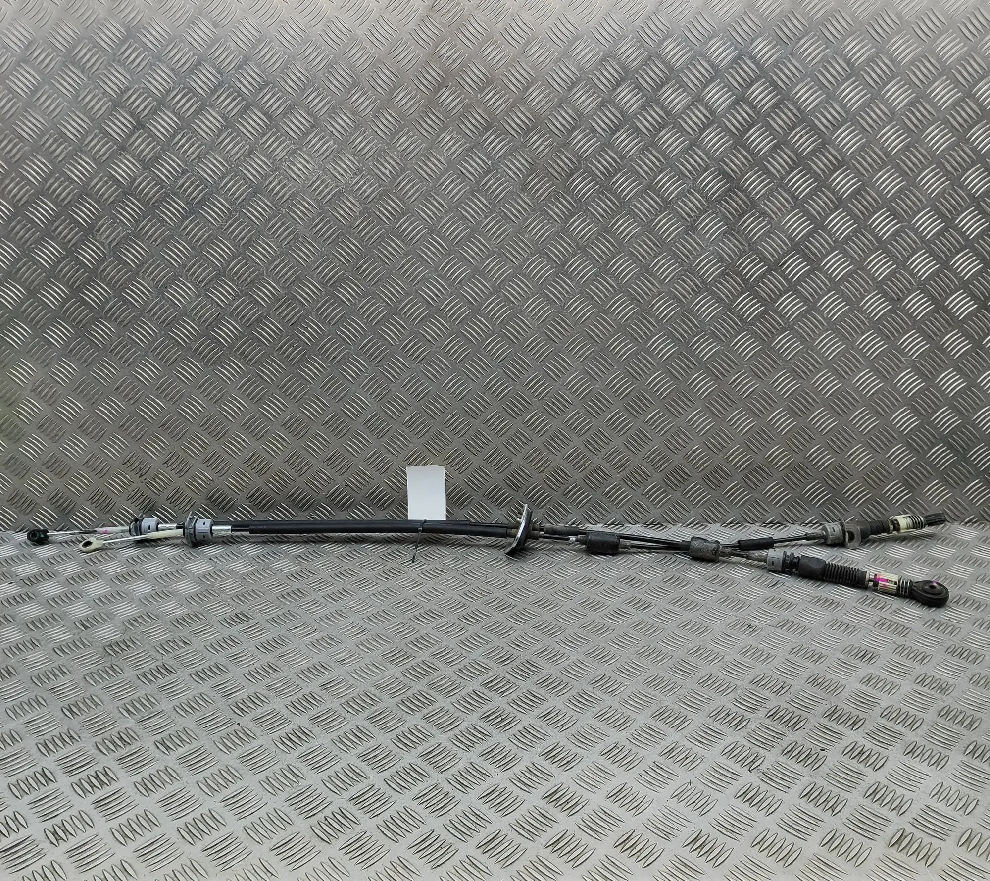Hyundai Tucson Gear selector cables Gear selector cables — HYUNDAI TUCSON (TL, TLE)...