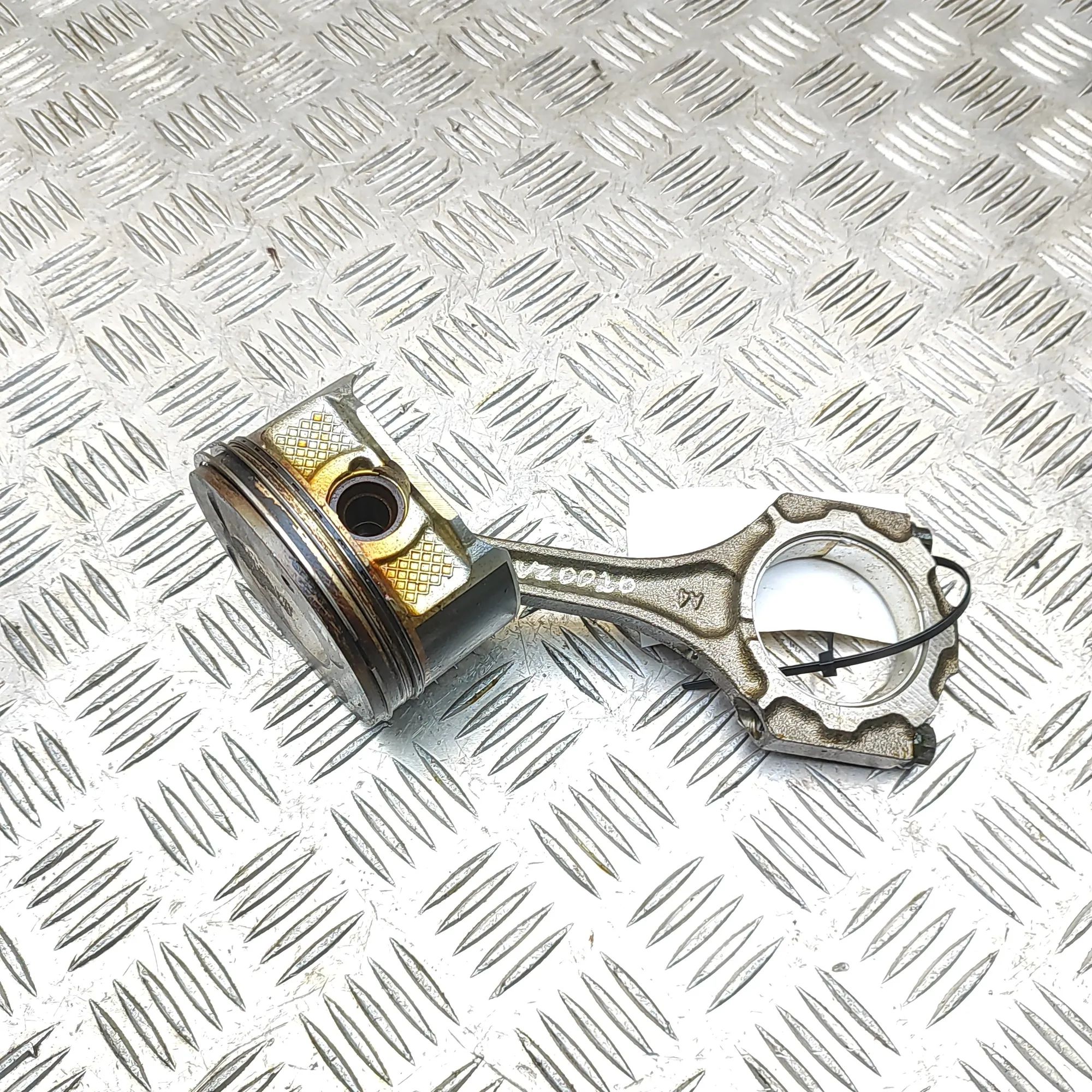 Lexus RX Piston Piston — LEXUS RX (_U3_) (2003-2008) — 13101-0A...