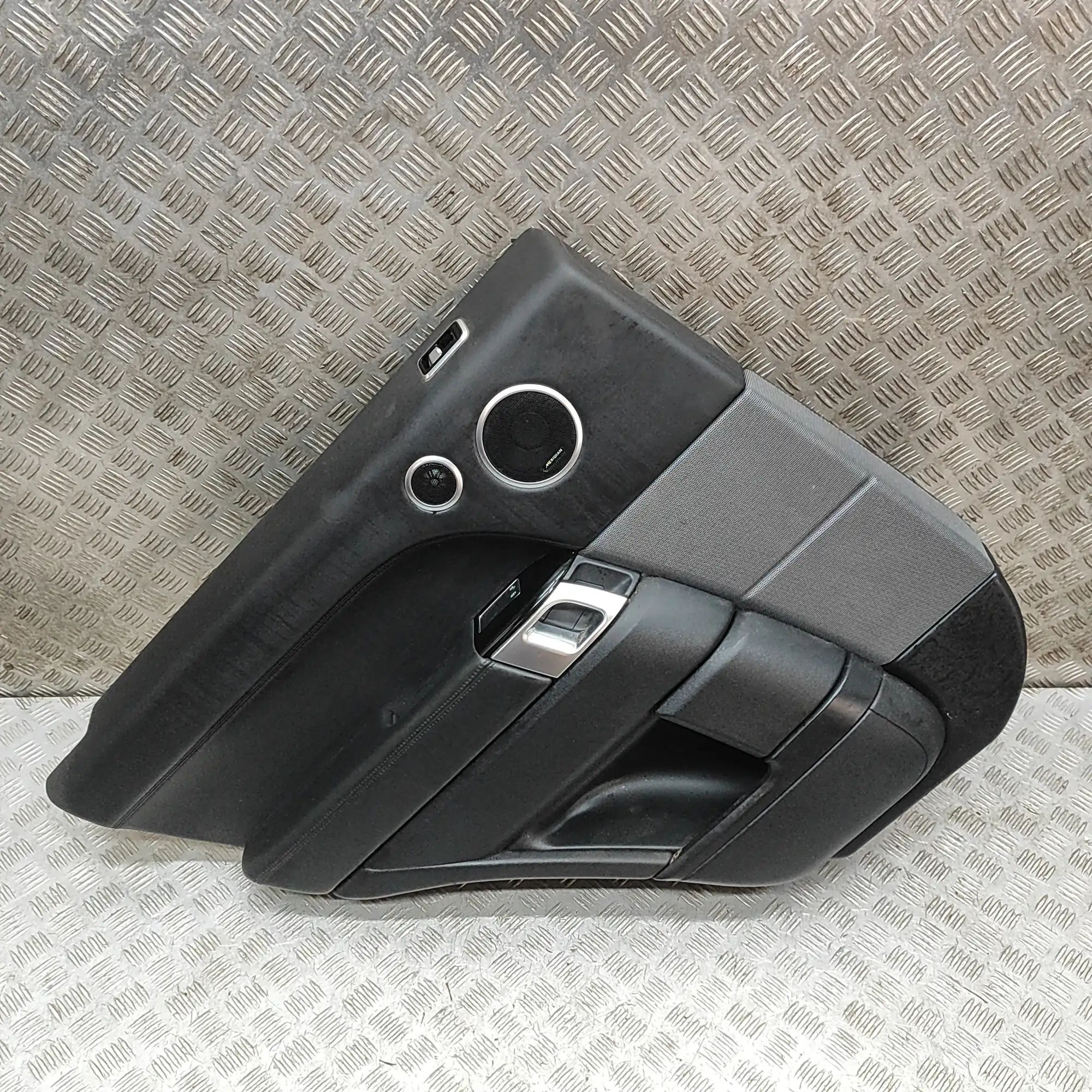 Land Rover Range Rover Sport (L494) Rear Left Door Panel Rear Left Door Panel — LAND ROVER RANGE ROVER S...
