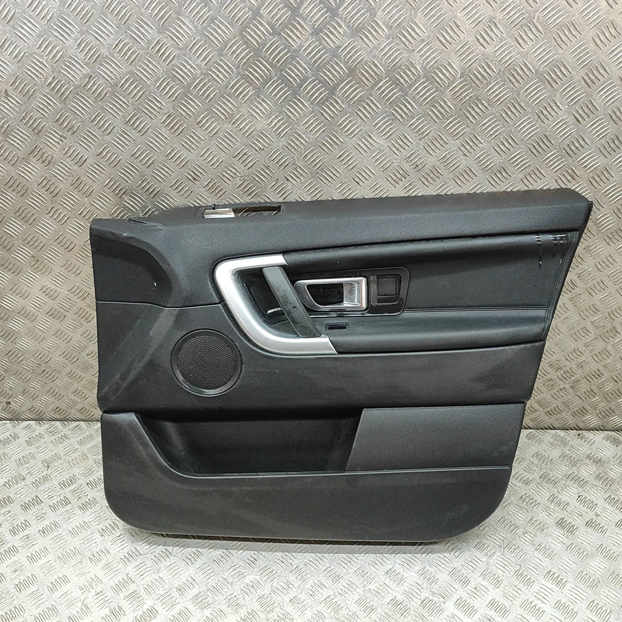 Land Rover Discovery Sport Front Right Door Panel Front Right Door Panel — LAND ROVER DISCOVERY S...