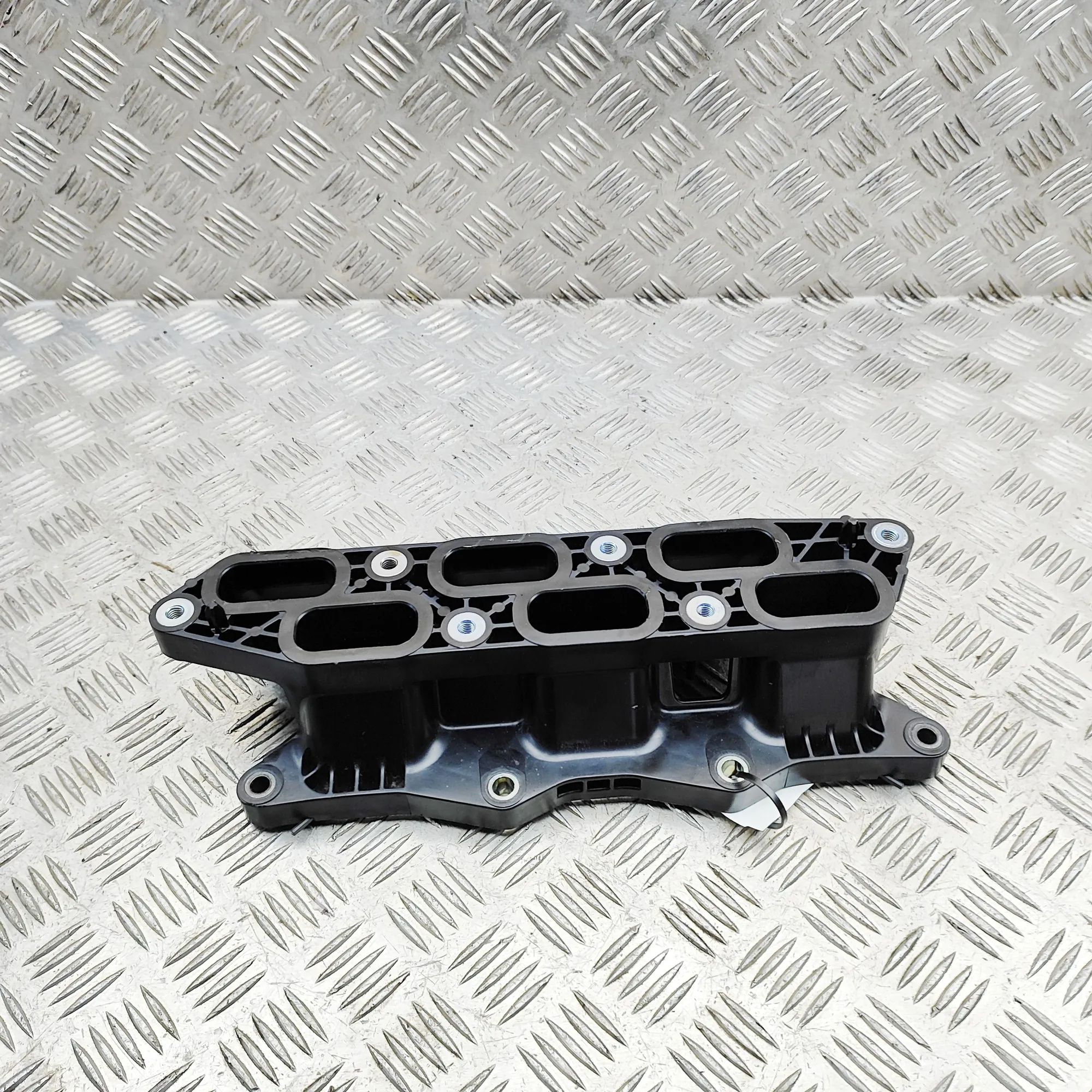 Infiniti Q50 intake manifold Intake Manifold — INFINITI Q50 (2013-...) — 140...