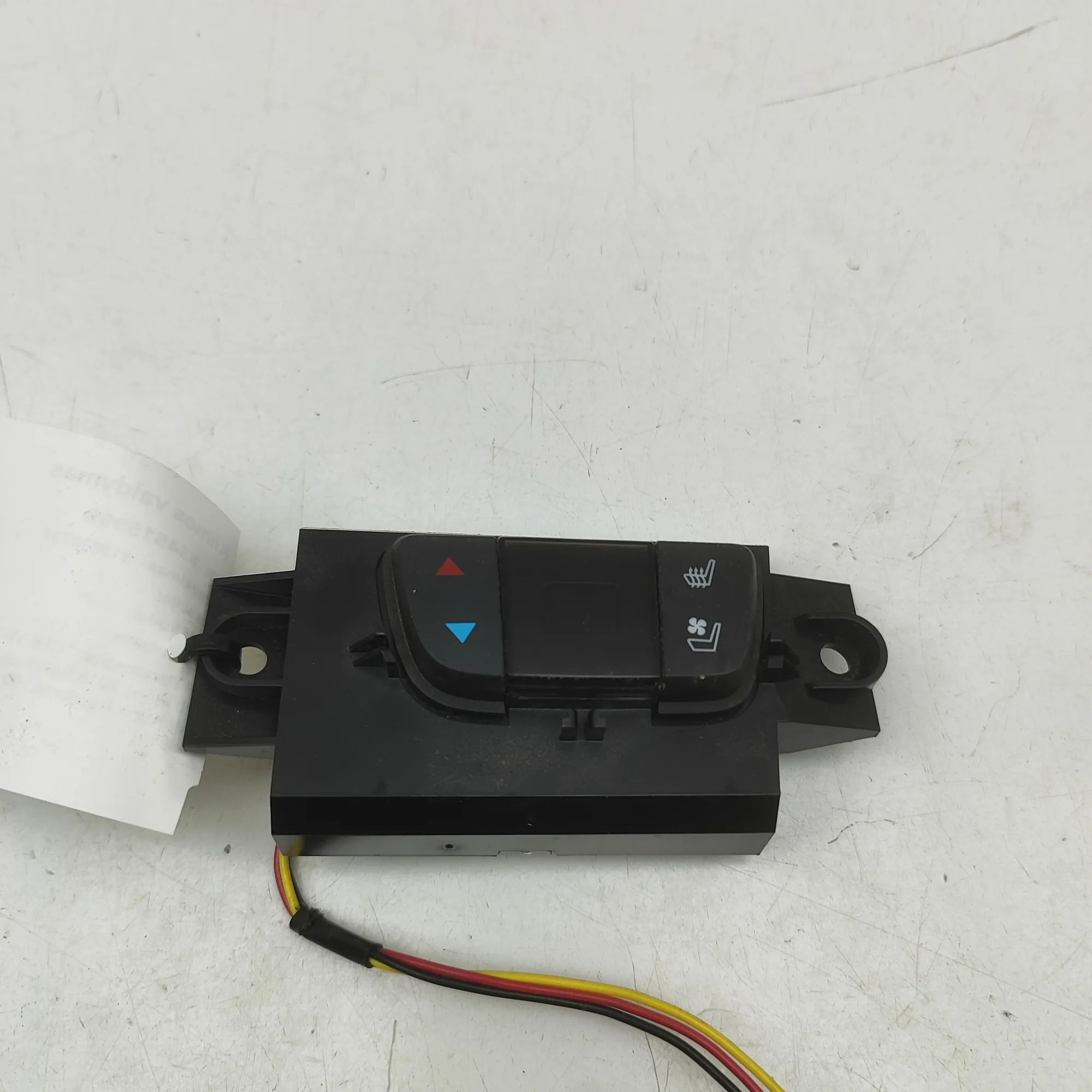 Chevrolet Corvette (C7) Climate control unit Climate control unit — CHEVROLET CORVETTE (C7) ...