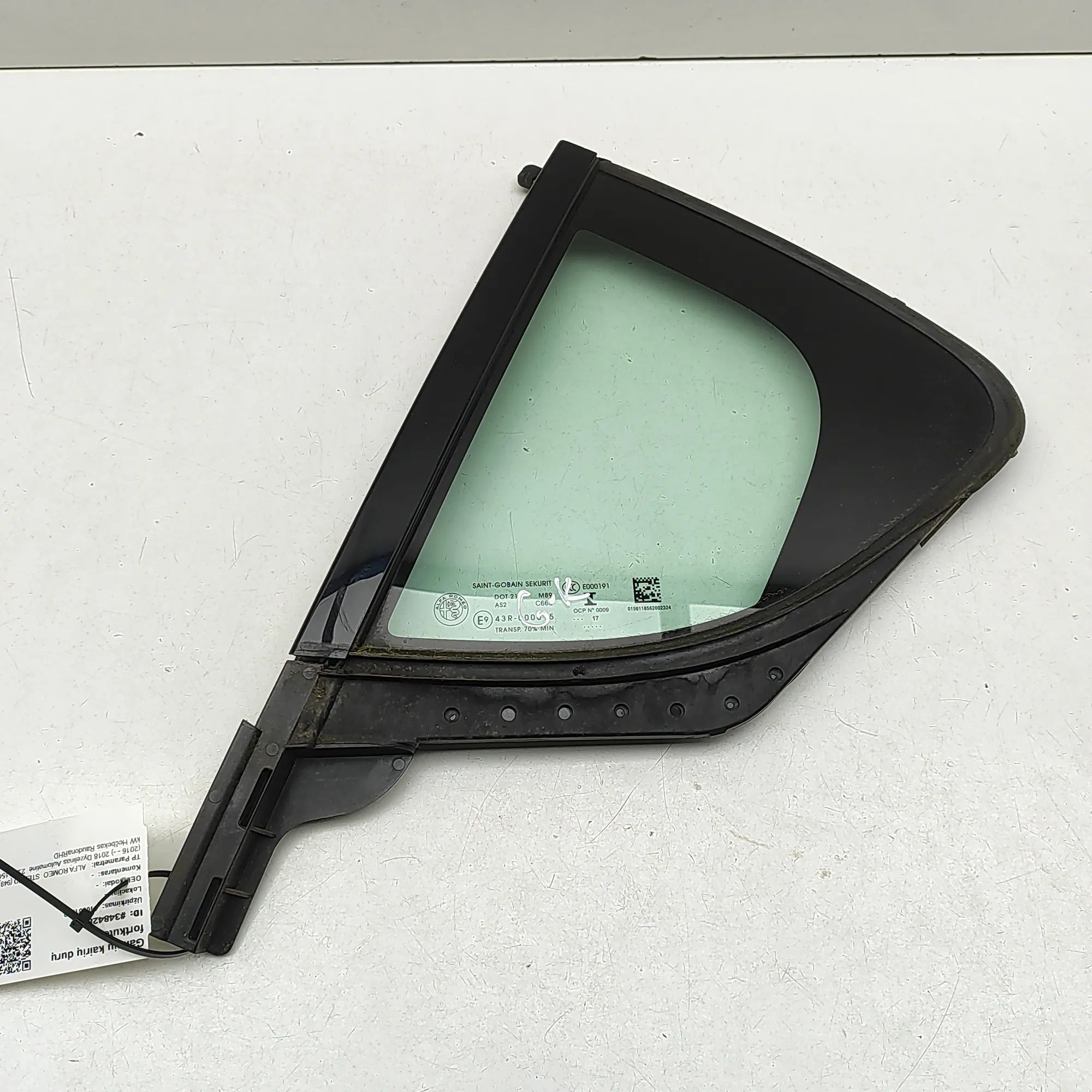 Alfa-Romeo Stelvio Rear door left-hand window Rear door left-hand window — ALFA ROMEO STELVIO...