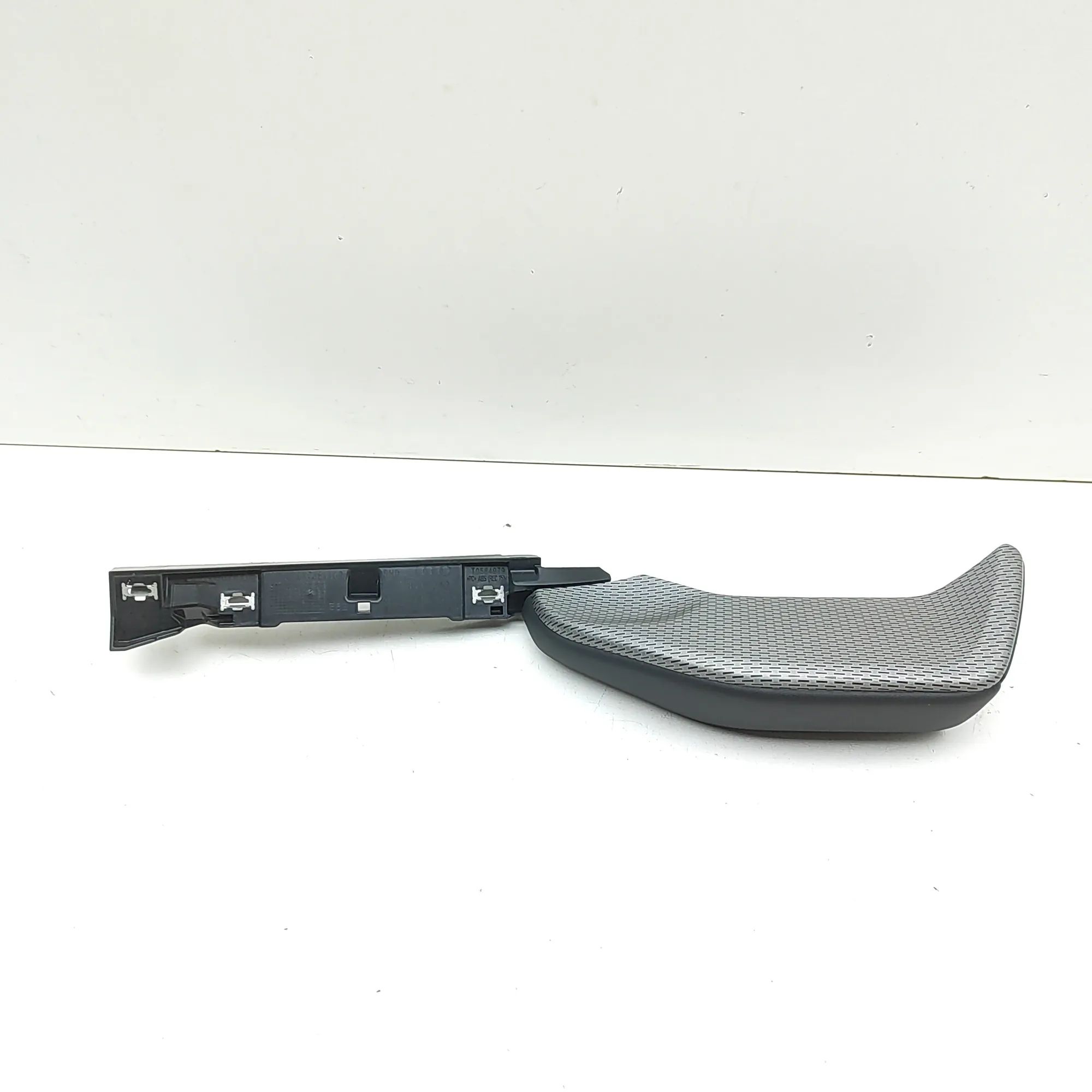 Audi Q5 (GU) Dashboard Trim Dashboard trim — AUDI Q5 (GUB) (2025-...) — 8MC...