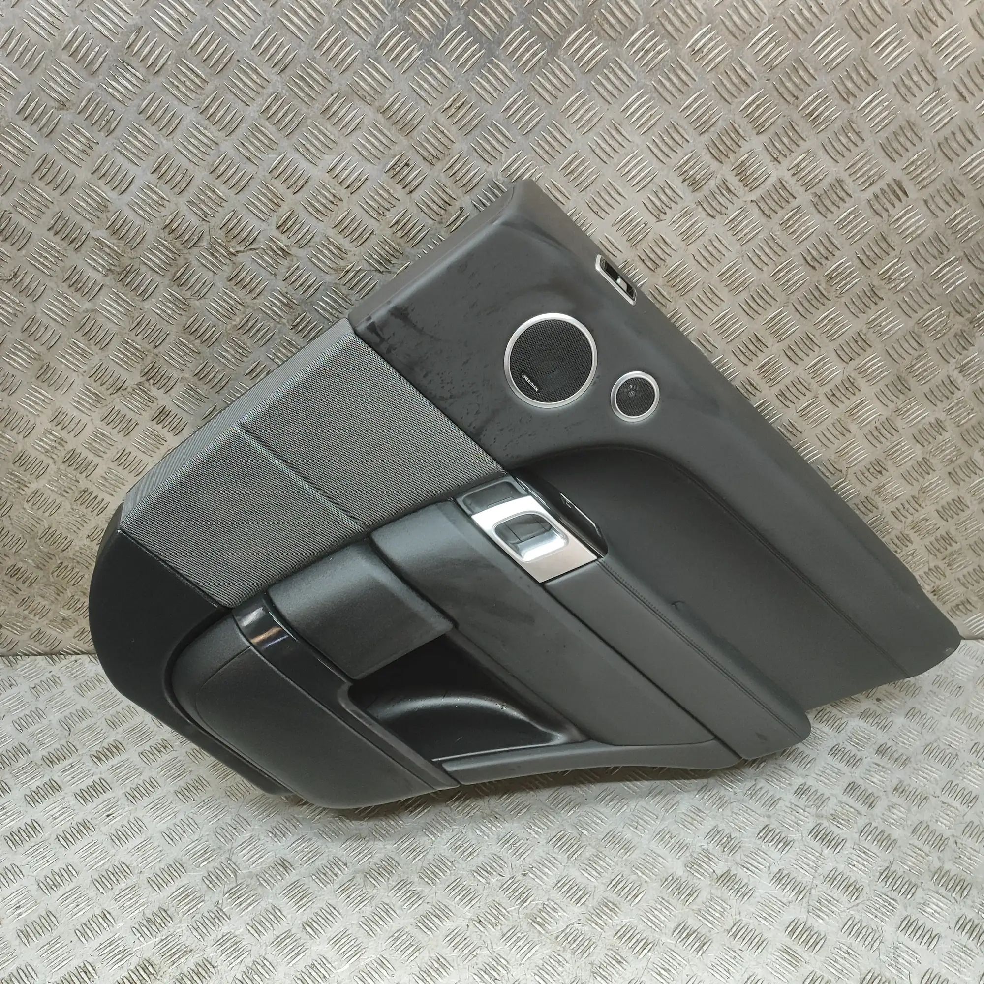 Land Rover Range Rover Sport (L494) Rear Right Door Panel Rear Right Door Panel — LAND ROVER RANGE ROVER ...