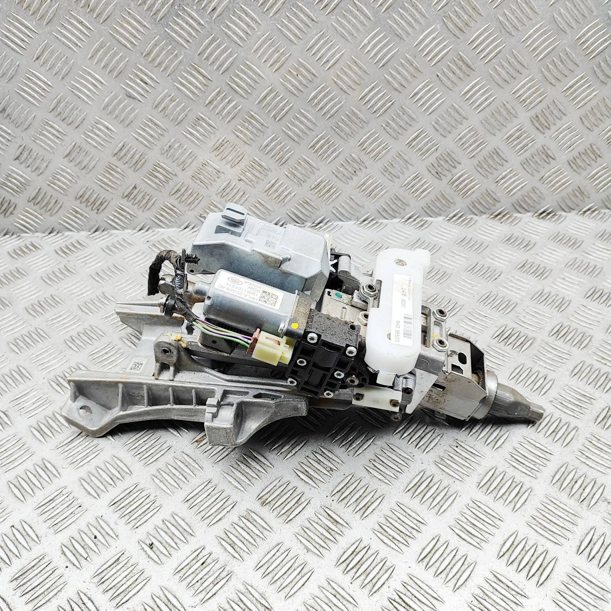 Land Rover Range Rover (L405) Steering Column Mechanism Steering Column Mechanism — LAND ROVER RANGE RO...