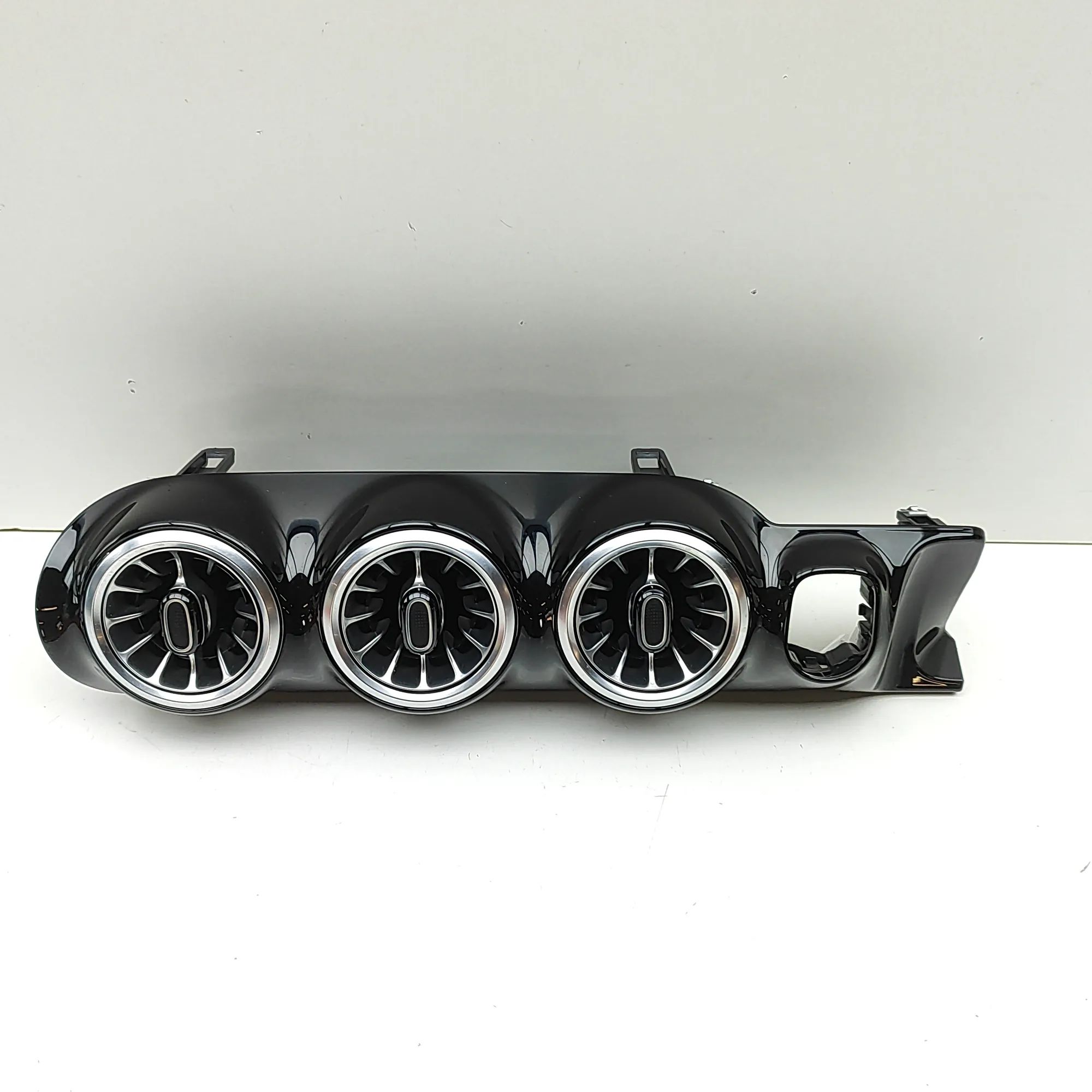 Mercedes-Benz GLA / EQA (H247) Dashboard Air Vents Dashboard Air Vents — MERCEDES BENZ GLA (H247) ...