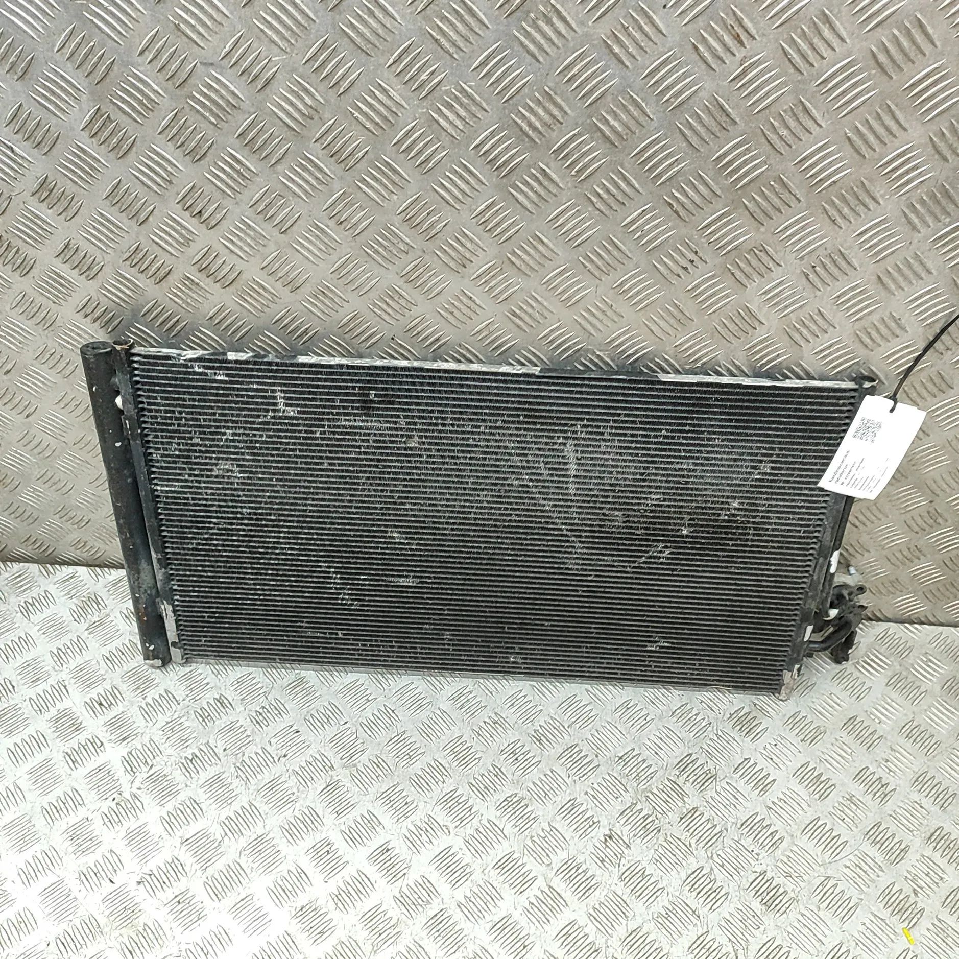 Land Rover Discovery Sport A/C Air Con Radiator A/C Air Con Radiator — LAND ROVER DISCOVERY SPO...