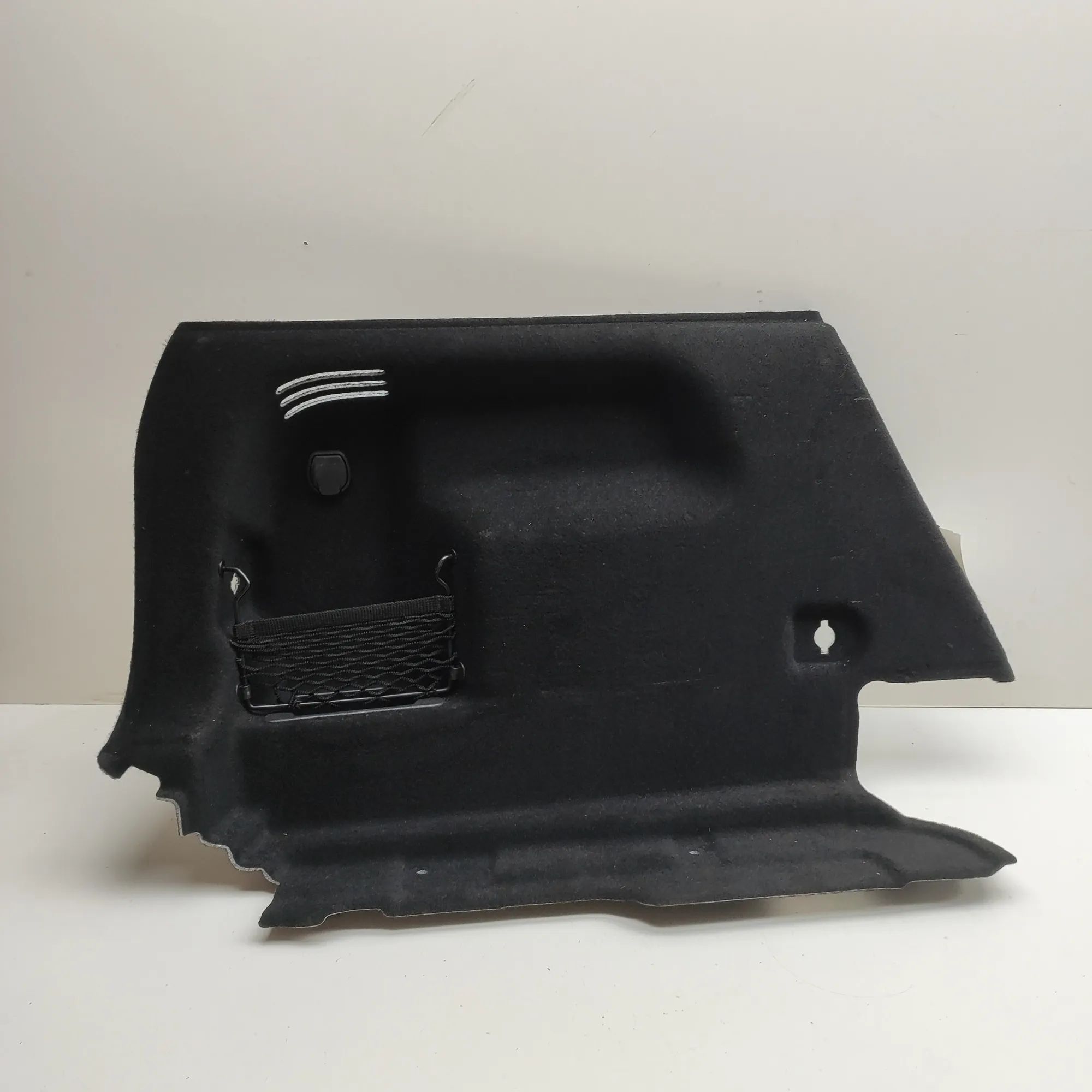 Mercedes-Benz GLA (X156) Left Side Trunk Trim Left Side Trunk Trim — MERCEDES BENZ GLA (H247)...