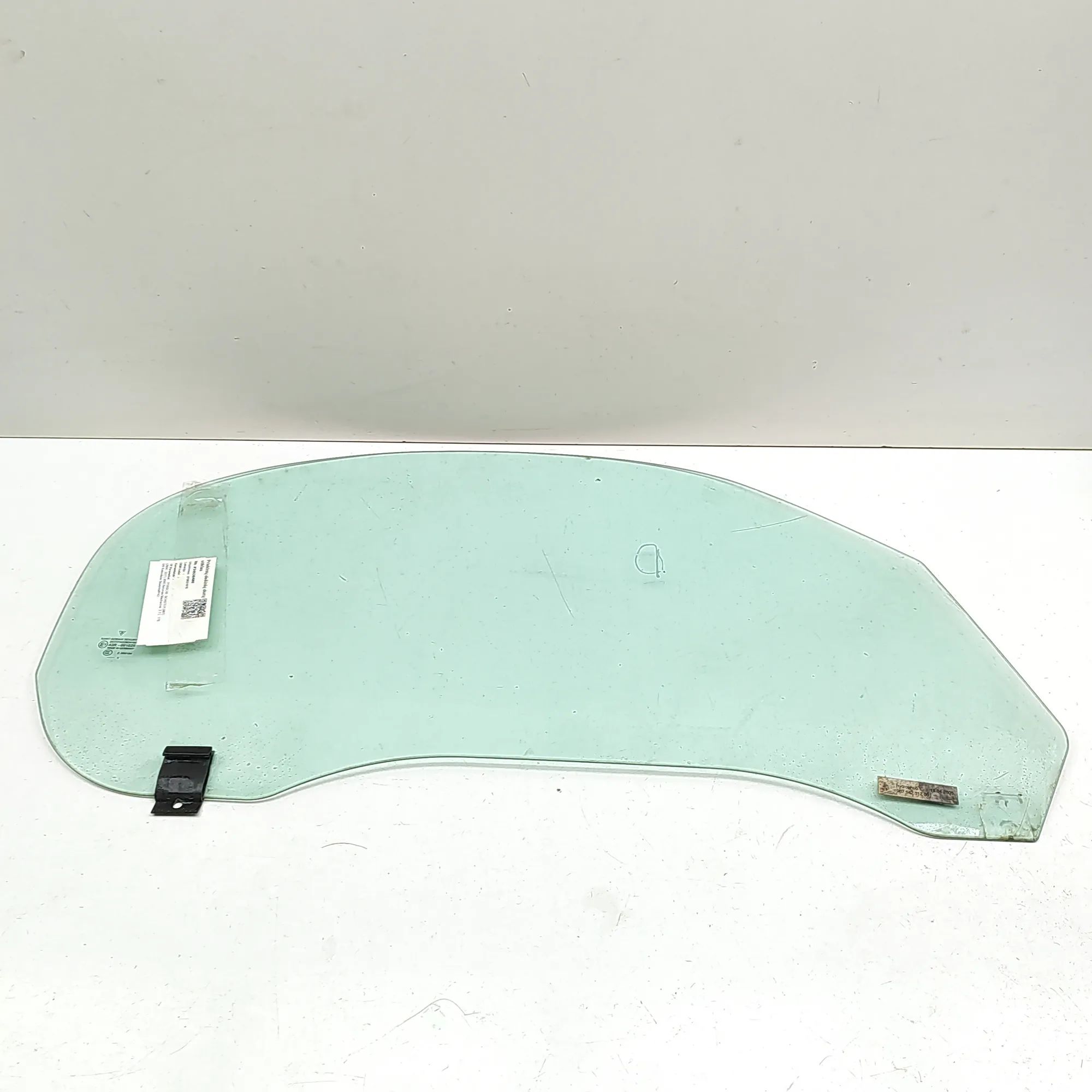 Porsche Boxster (987) Front Right Door Window Front Right Door Window — PORSCHE BOXSTER (987)...