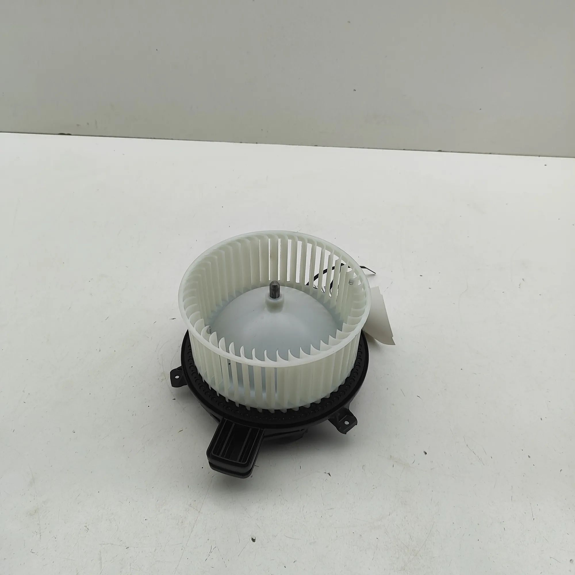 Porsche Macan (XAB) Heater Blower Fan Heater Blower Fan — PORSCHE MACAN (XAB) (2024-....
