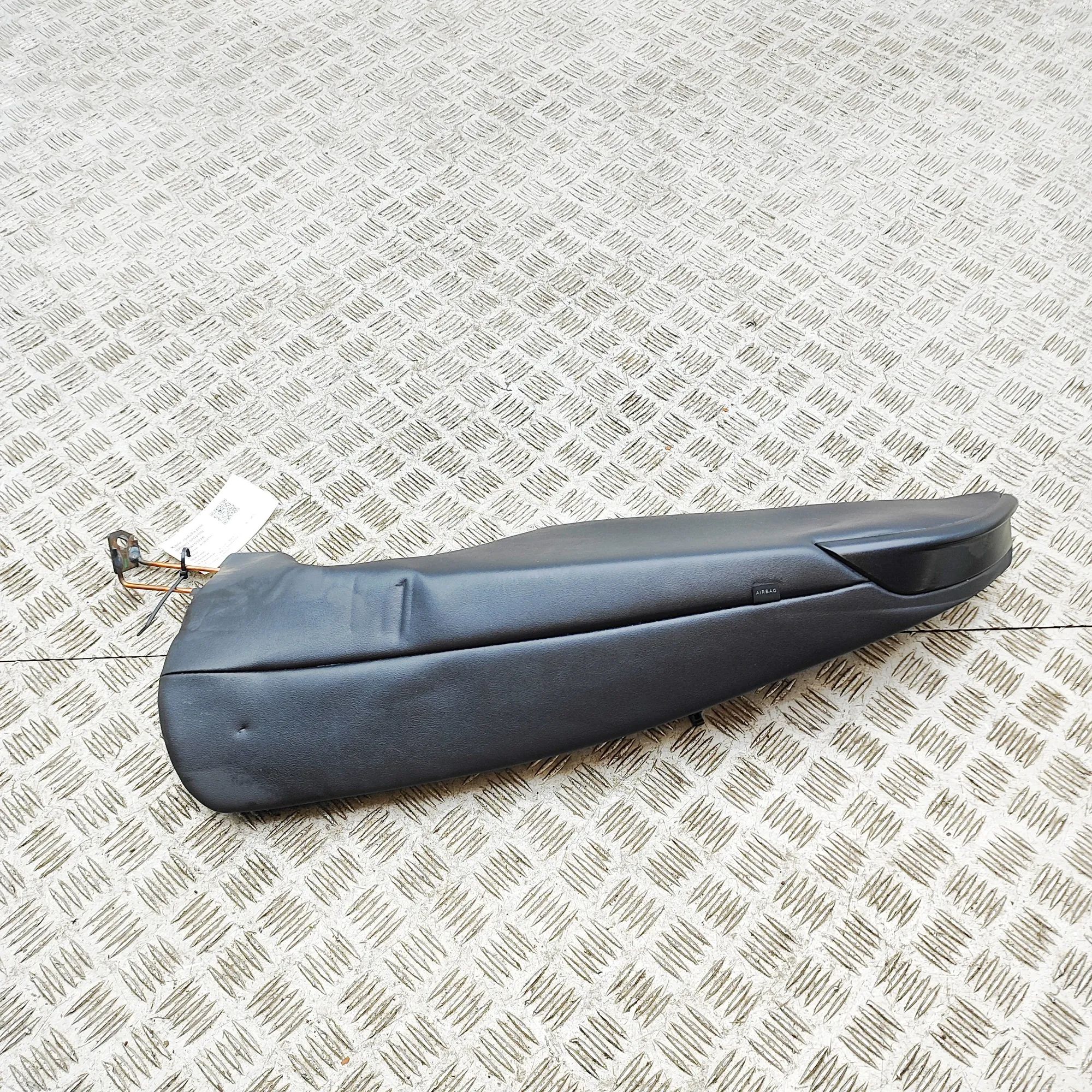 Skoda Enyaq Rear Left Seat Trim Rear Left Seat Trim — SKODA ENYAQ (iV SUV 5AC, ...