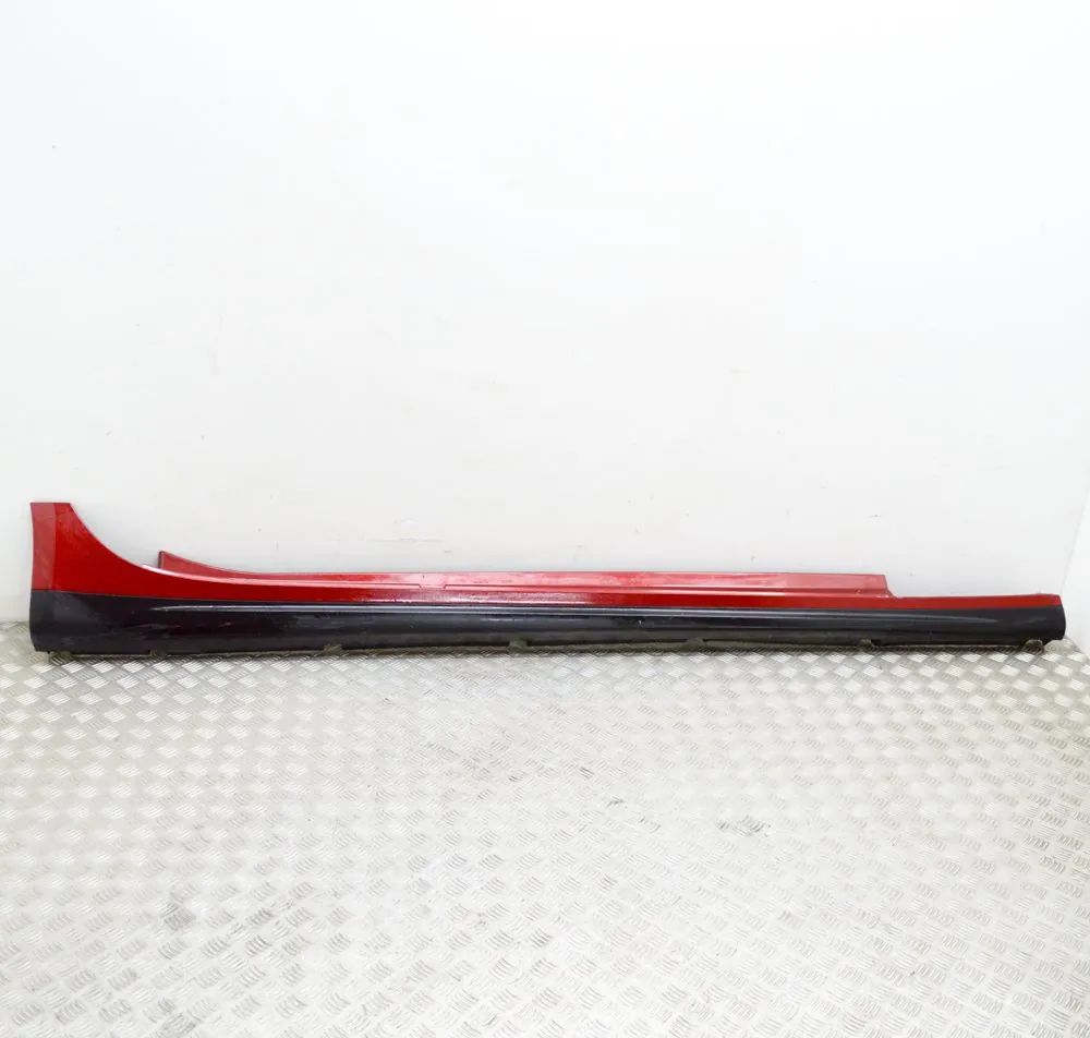 Maserati Ghibli Right Side Plastic Sideskirt Cover Right Side Plastic Sideskirt Cover — MASERATI G...