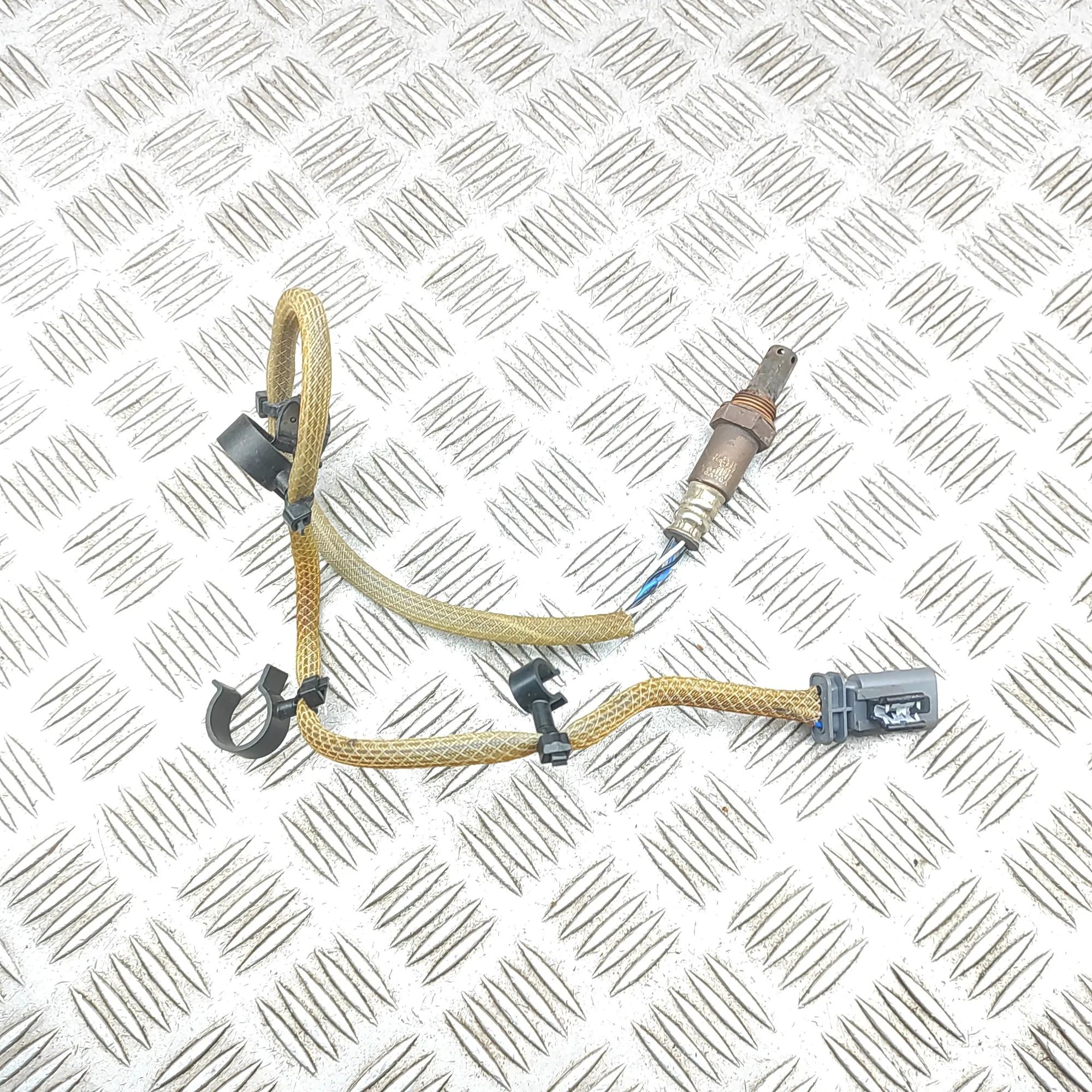 Volvo V60 Lambda Oxygen Sensor Lambda Oxygen Sensor — VOLVO V60 (II 225, 227) ...