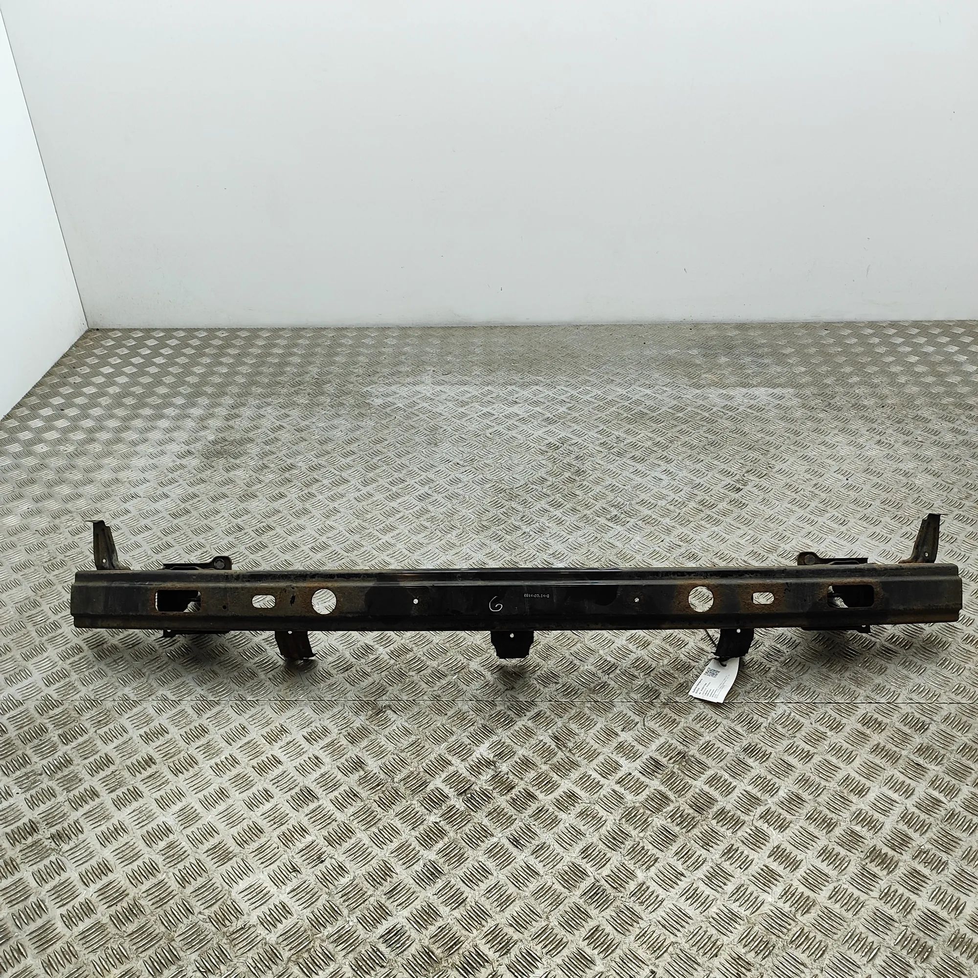 Hyundai H-1 Rear Crash Reinforcement Bar Rear Crash Reinforcement Bar — HYUNDAI H-1 (Car...