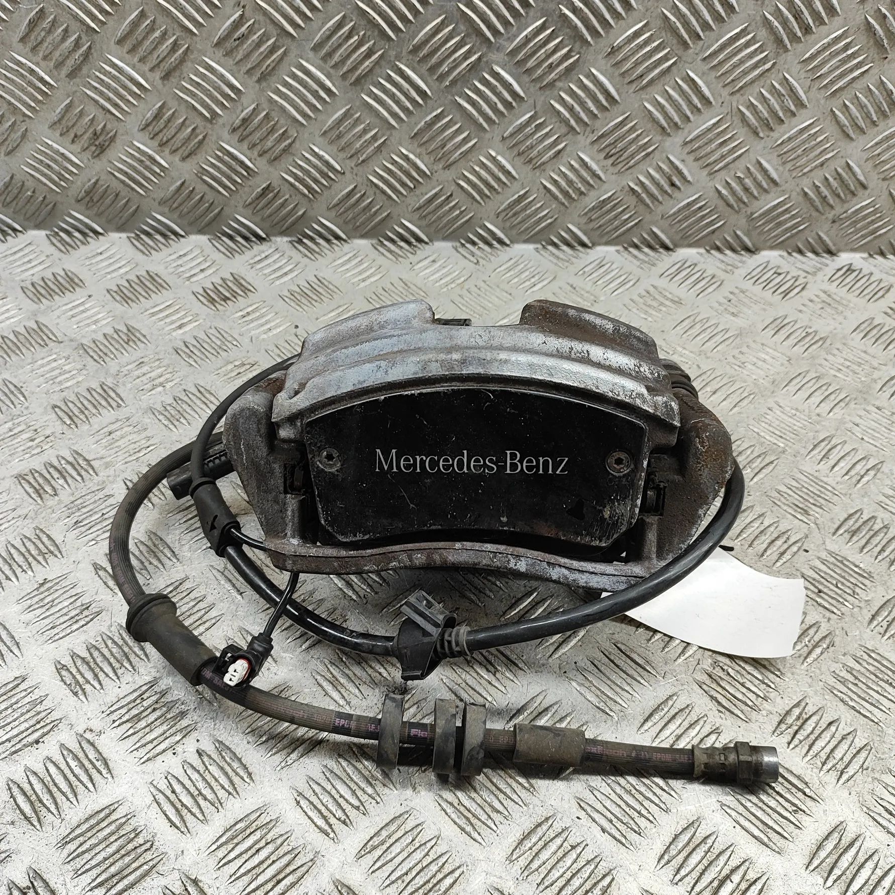 Mercedes-Benz GLA (X156) Brake caliper — front right Brake caliper — front right — MERCEDES BENZ GLA...