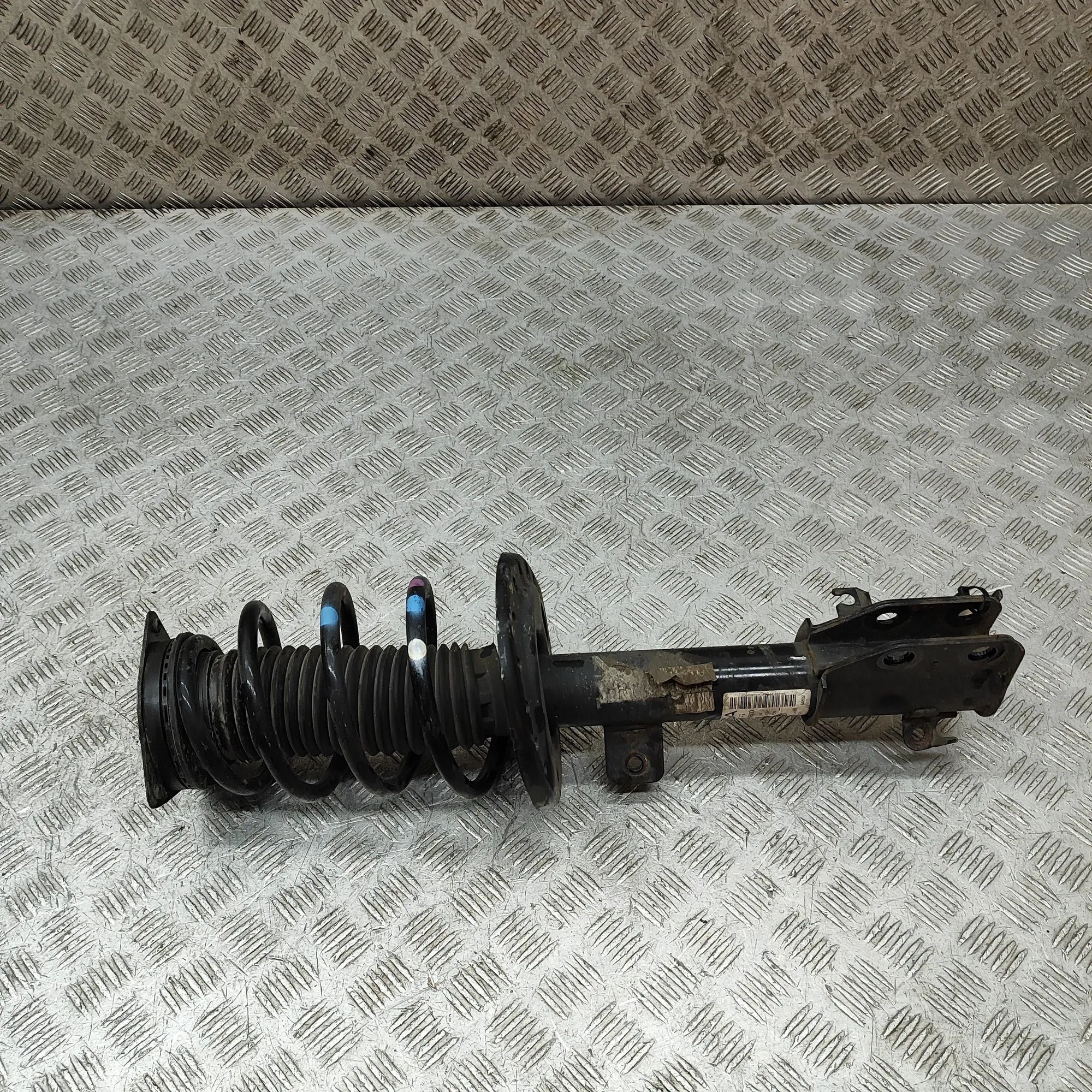Opel Mokka (B) Shock absorber — front left Shock absorber — front left — OPEL MOKKA (2020-...