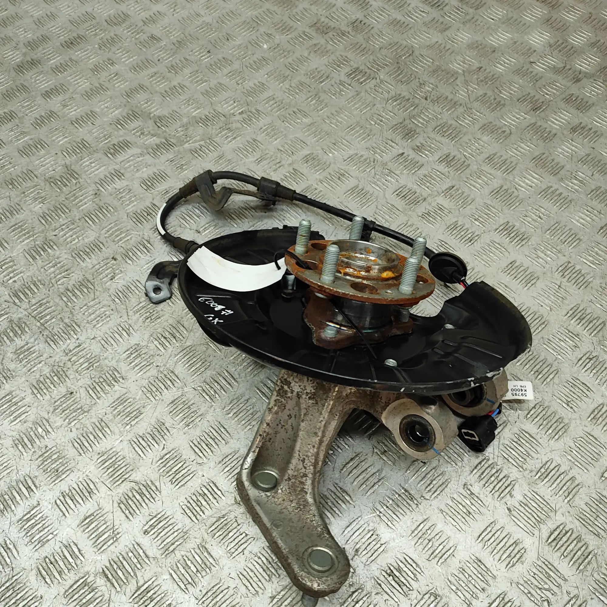Hyundai Kona Rear Left Wheel Hub Spindle Rear Left Wheel Hub Spindle — HYUNDAI KONA (201...