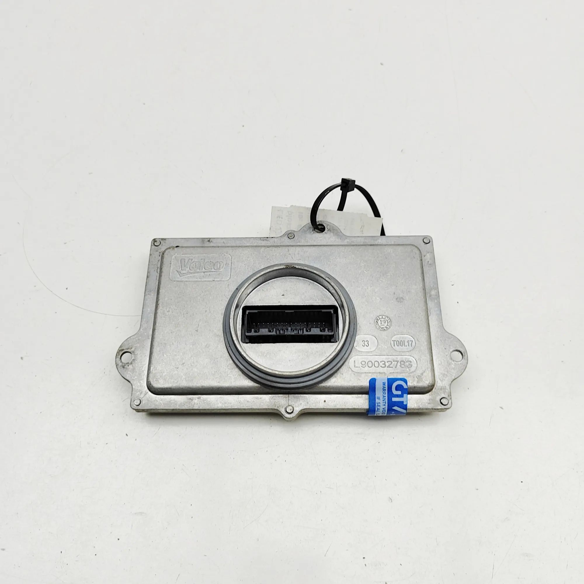 Cadillac Escalade LED Lights Control Unit LED Lights Control Unit — CADILLAC ESCALADE (20...
