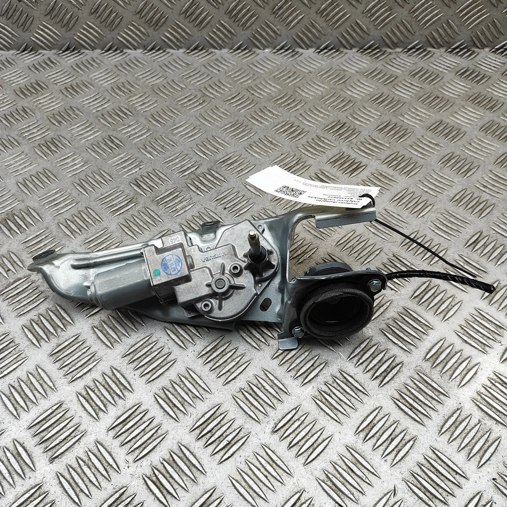 Mazda 3 (BP) Мотор стеклоочистителя Tailgate wiper motor — MAZDA 3 (Hatchback BP) (...