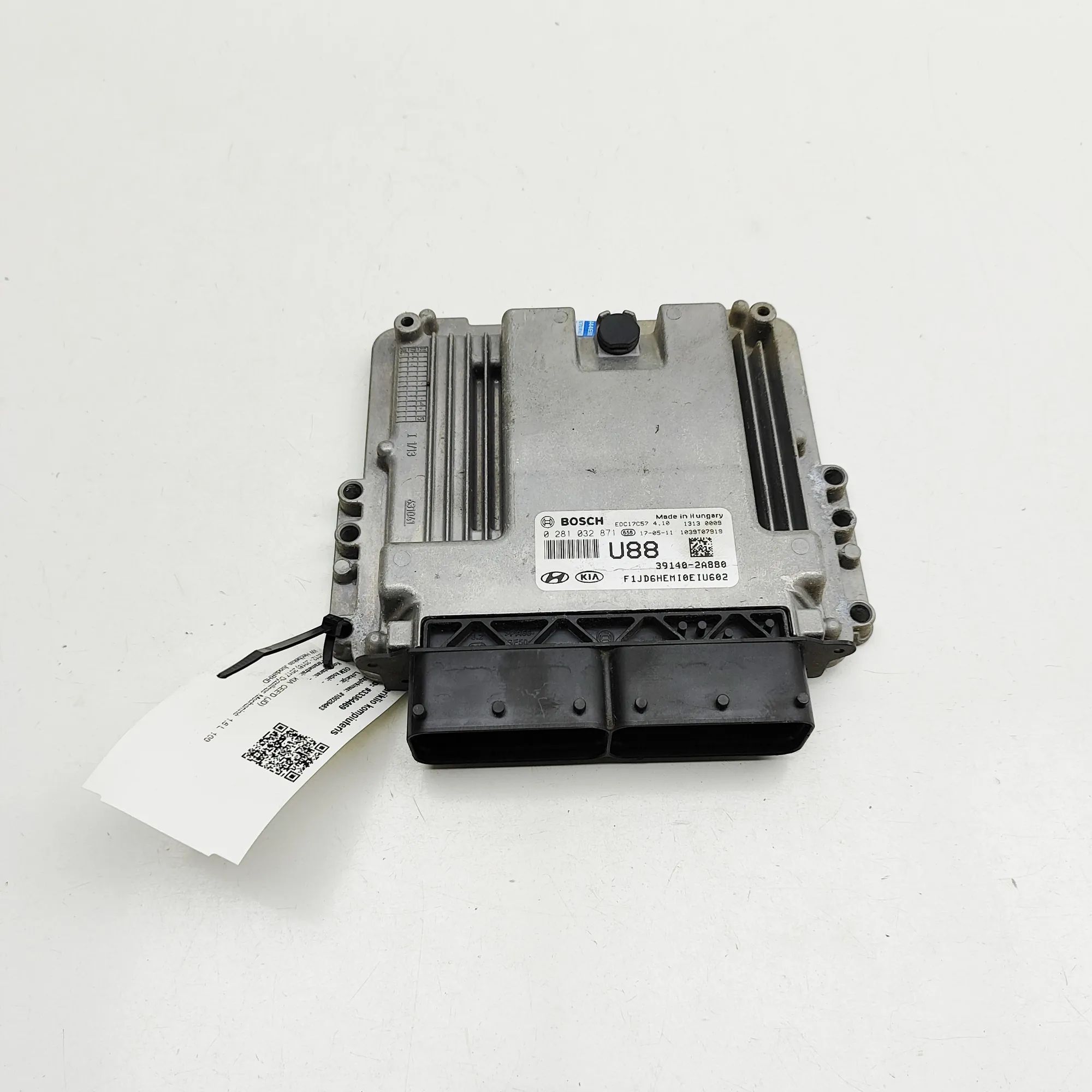 Kia ceed (JD) Engine Control Unit Engine Control Unit — KIA CEE\'D (JD) (2012-201...
