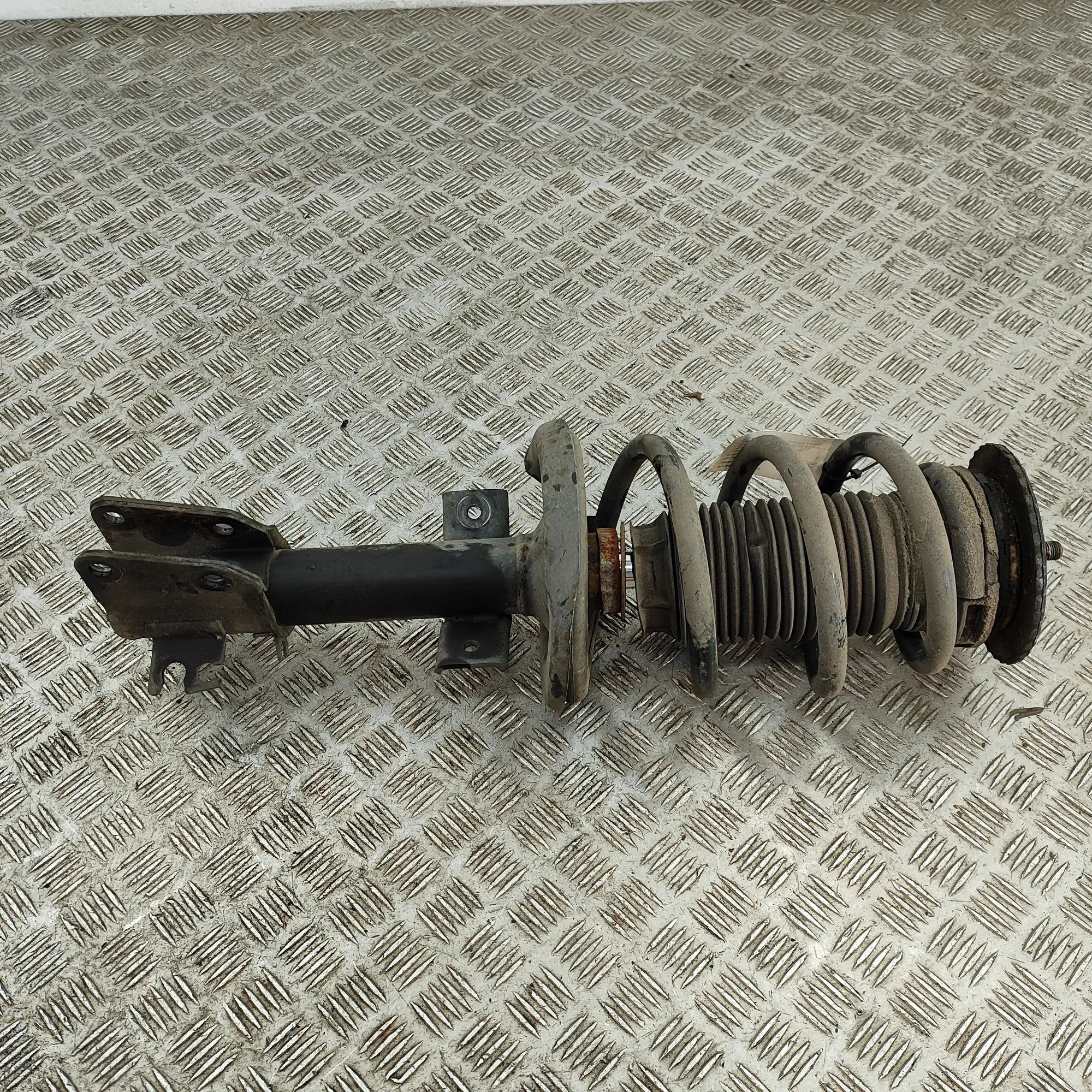 Renault Master Shock absorber — front left Shock absorber — front left — RENAULT MASTER (I...