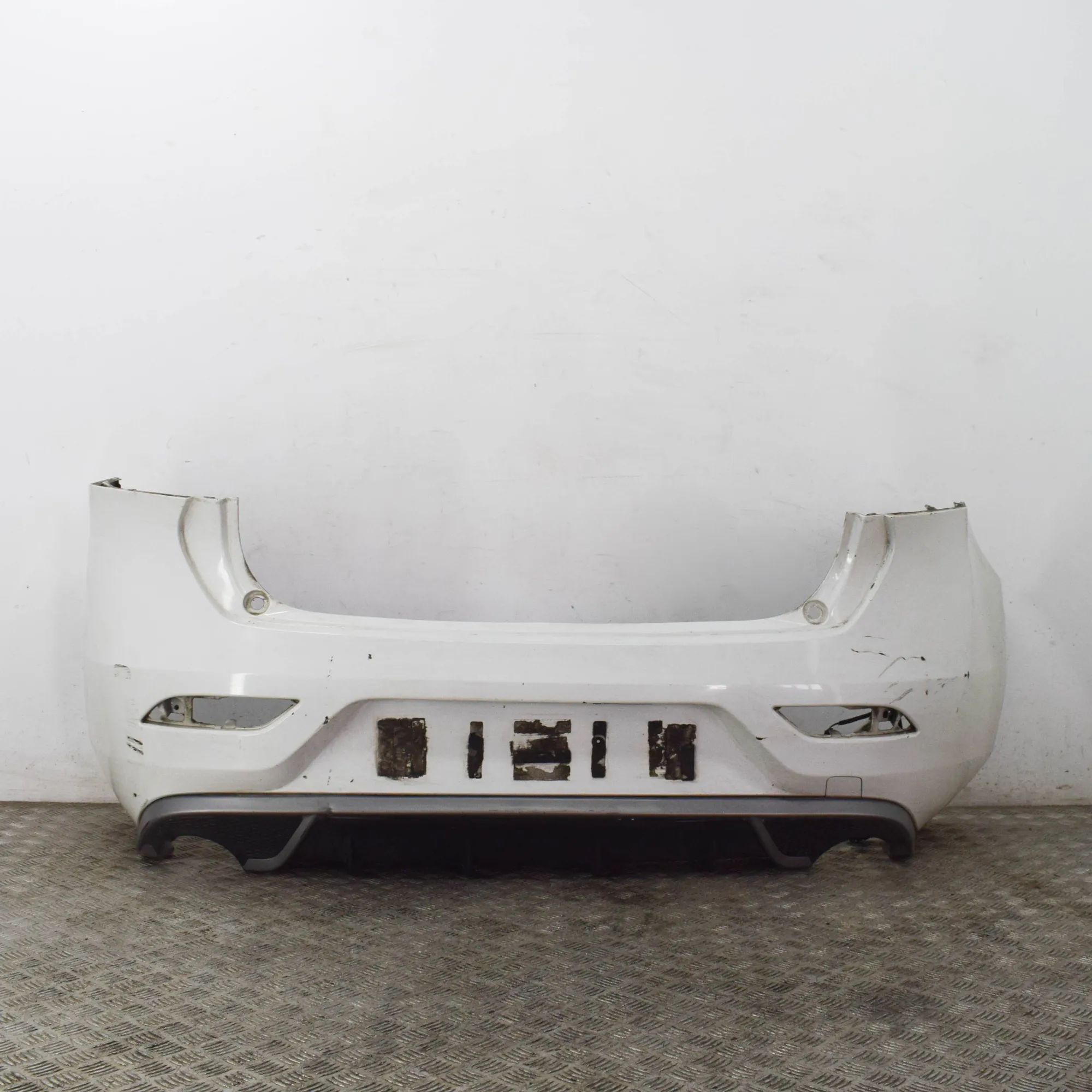 Volvo V40 Bumper rear Bumper rear — VOLVO V40 (Hatchback) (2012-2019)...