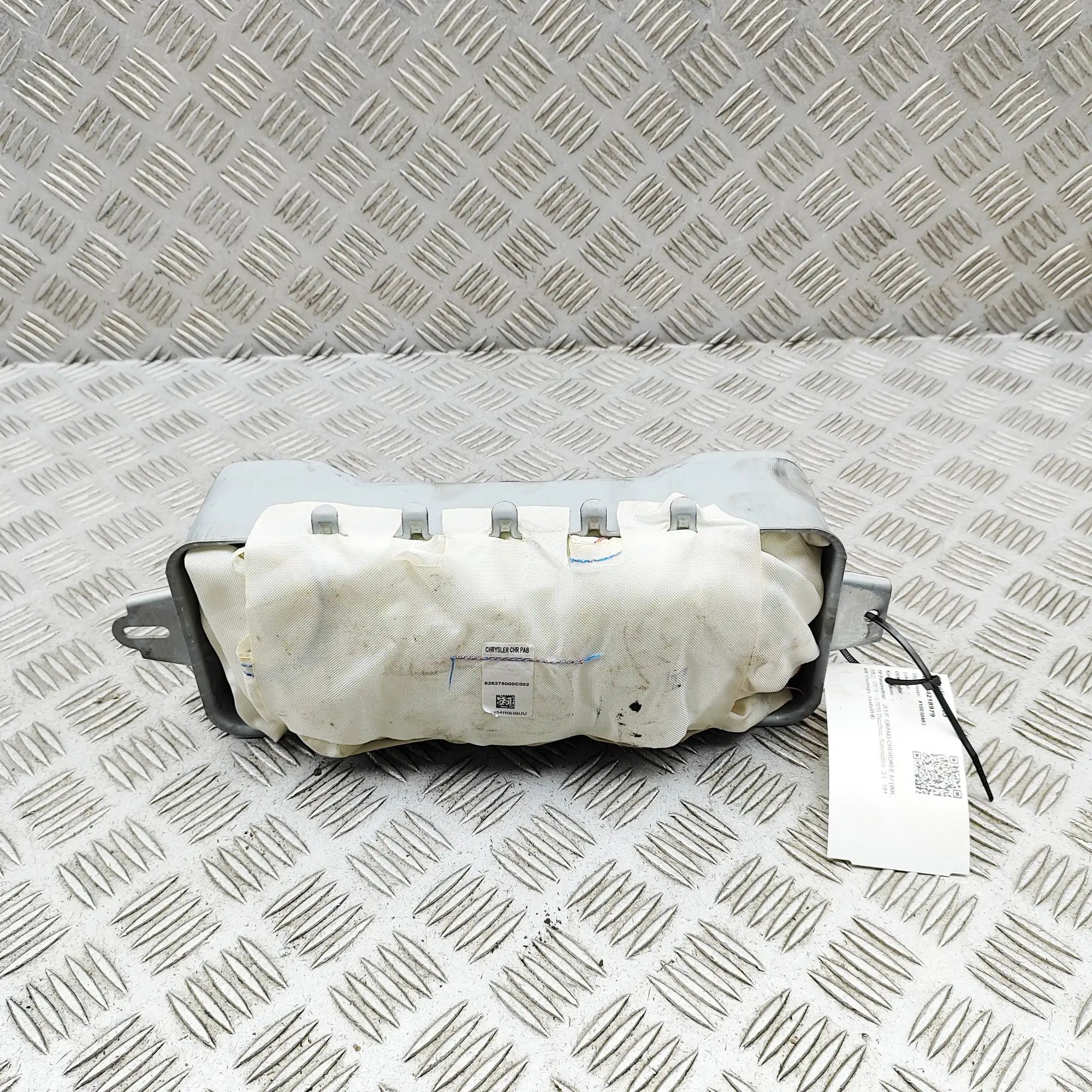 Jeep Grand Cherokee (WK) Dashboard Safety Bag SRS Dashboard Safety Bag SRS — JEEP GRAND CHEROKEE ...