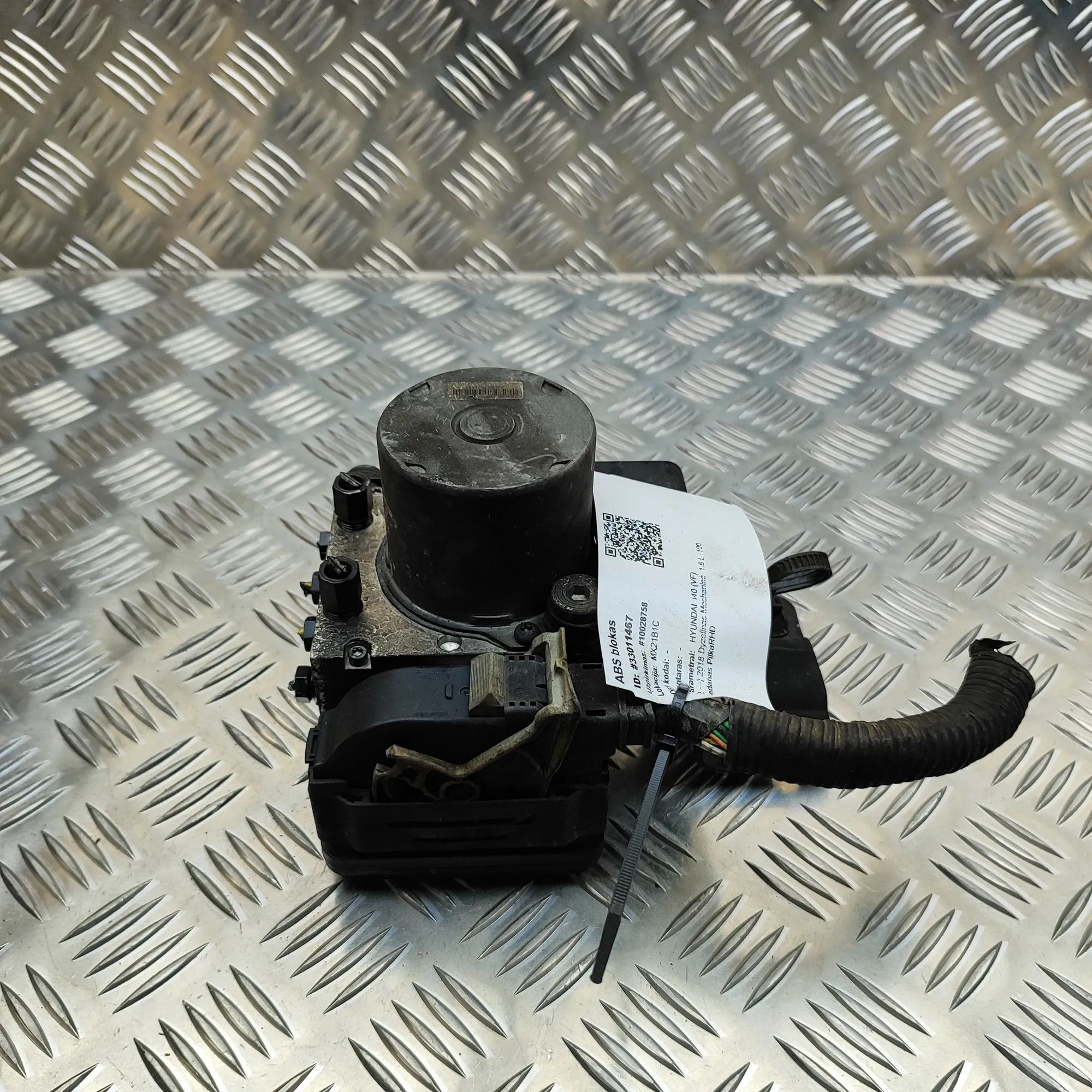 Hyundai i40 ABS Hydraulipumppu ABS Pump — HYUNDAI I40 (VF) (2012-...) — 58920-...