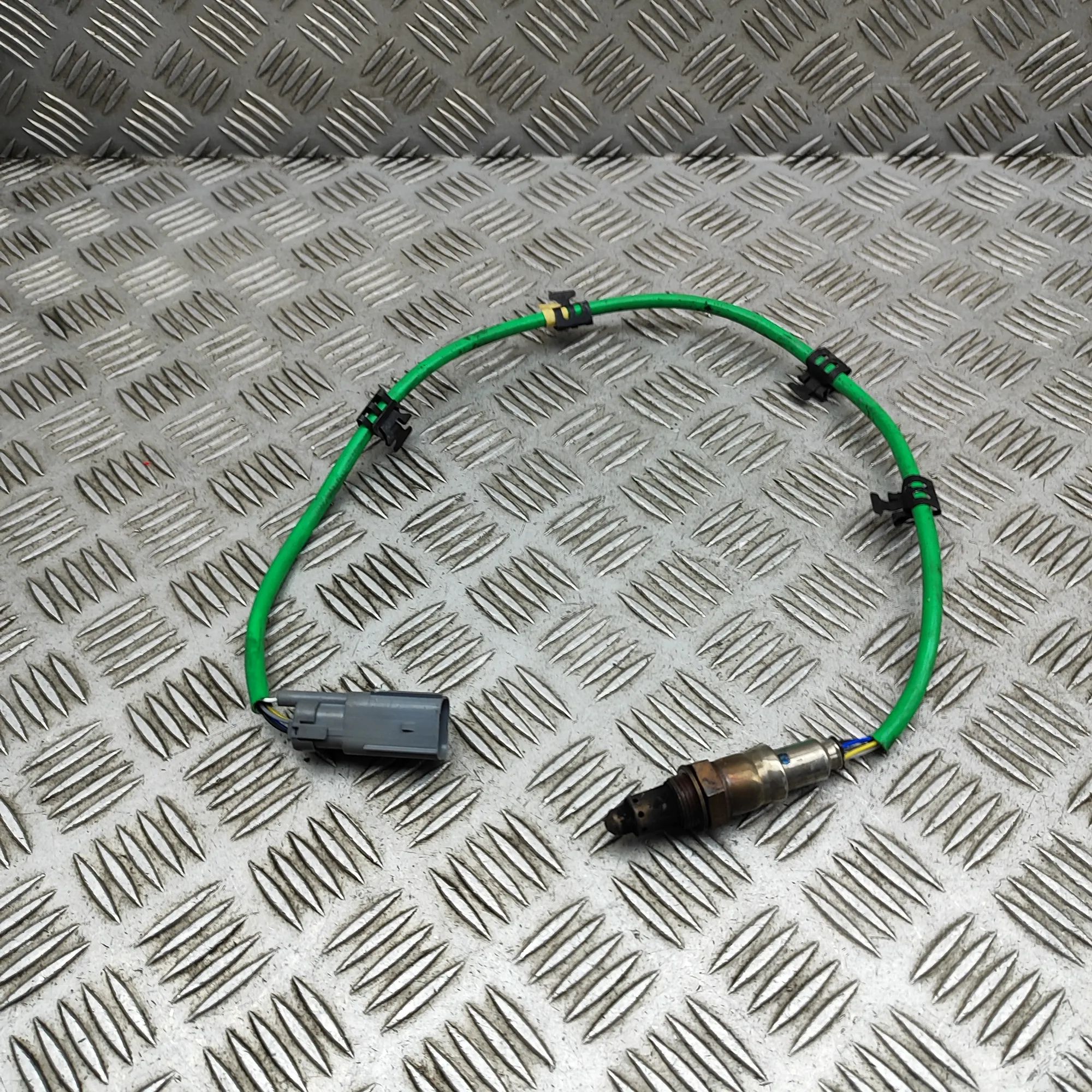 Land Rover Discovery Lambda Oxygen Sensor Lambda Oxygen Sensor — LAND ROVER DISCOVERY (V ...