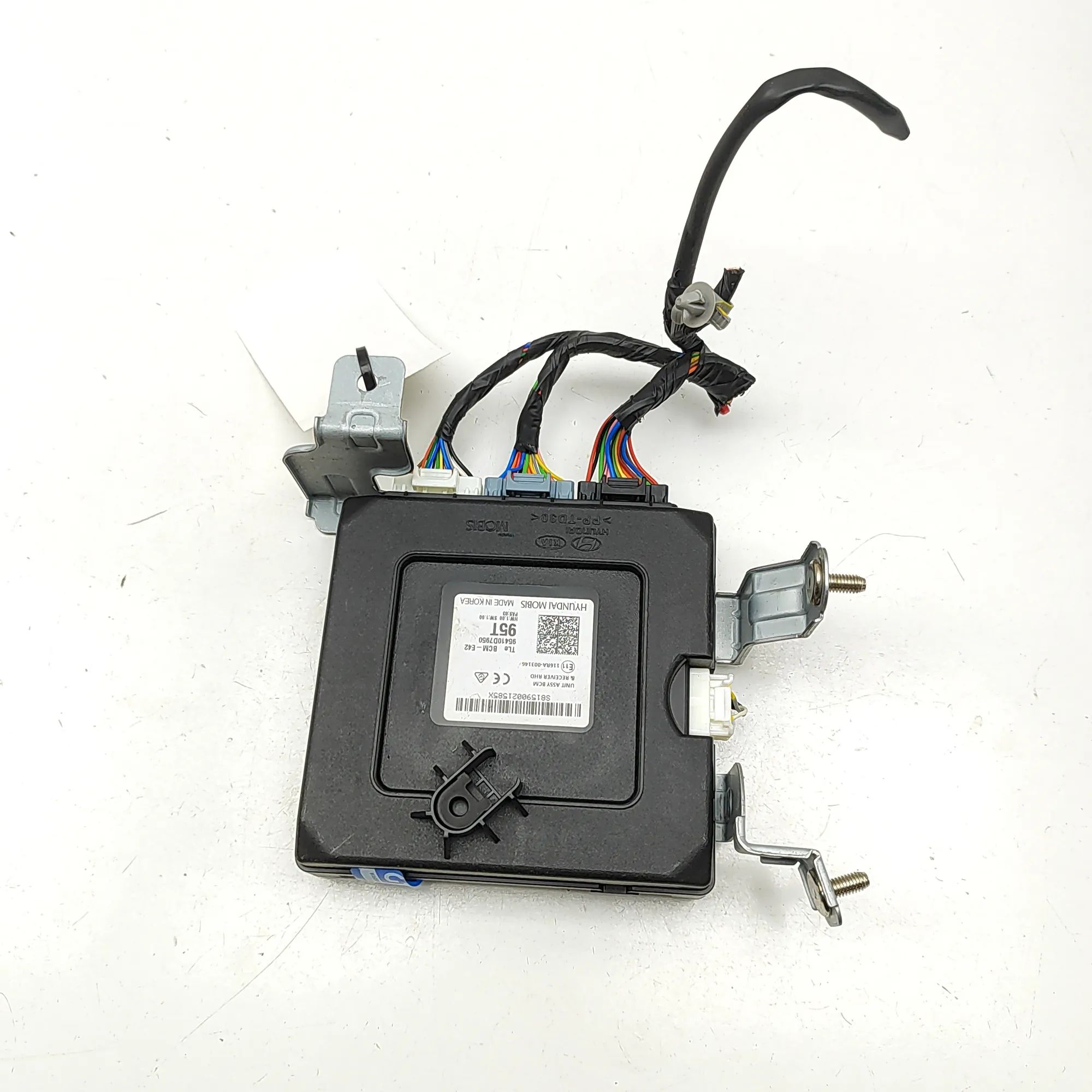 Hyundai Tucson Comfort Control Unit Comfort Control Unit — HYUNDAI TUCSON (TL, TLE)...