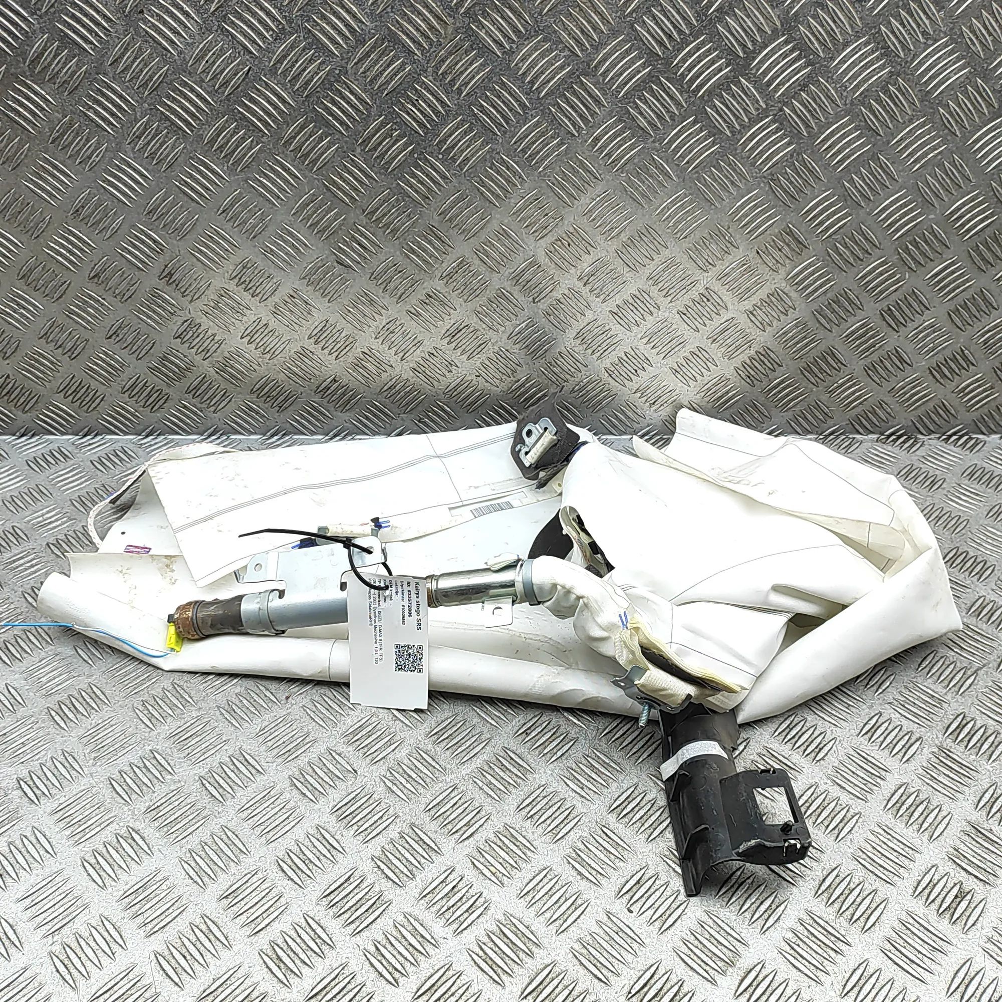 Isuzu  D-Max Left Side Roof Safety Curtain SRS Left Side Roof Safety Curtain SRS — ISUZU D-MAX...