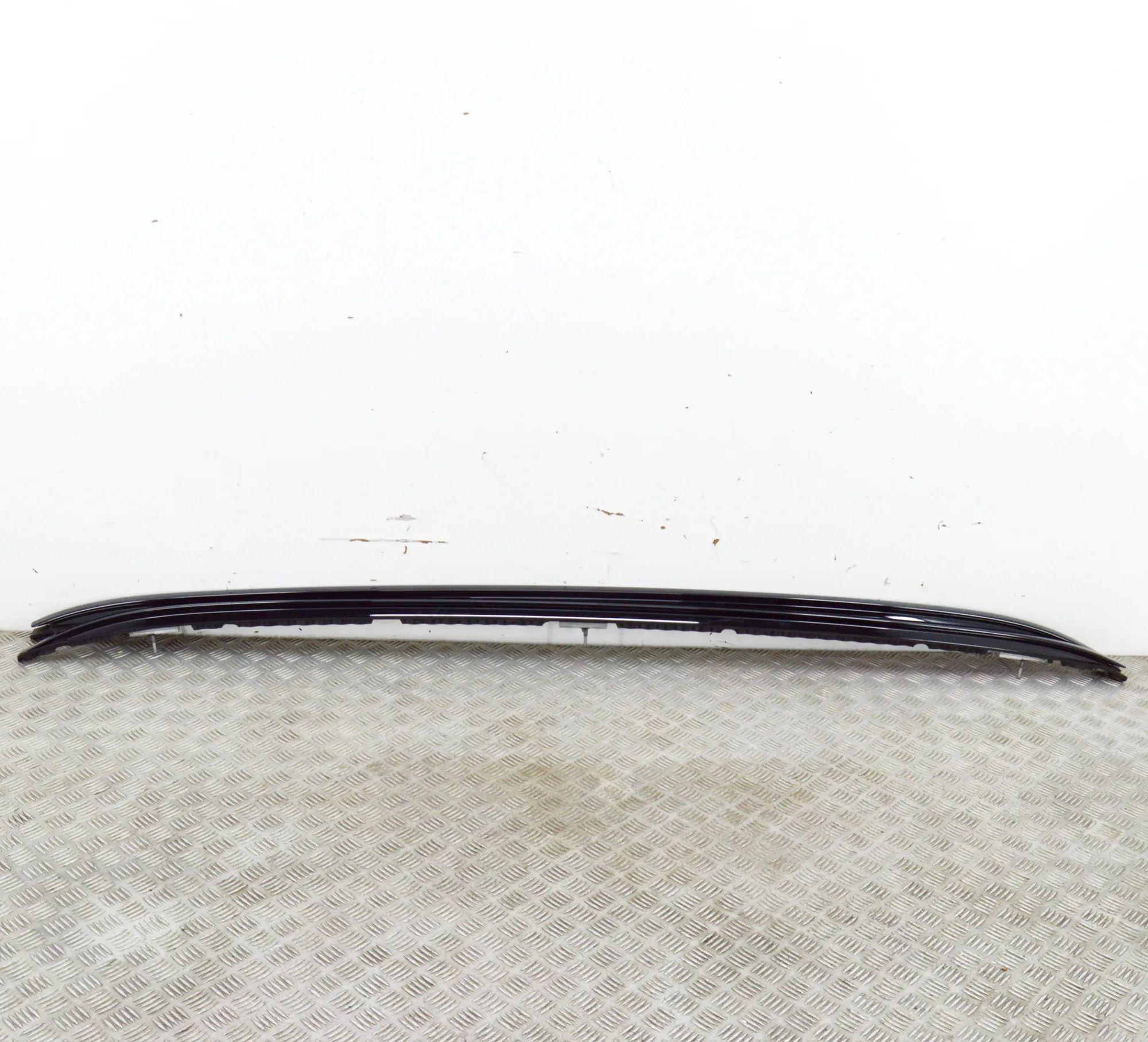 BMW X5 (F15) Roof Rails Kit Roof Rails Kit — BMW X5 (F15, F85) (2012-2018)
...