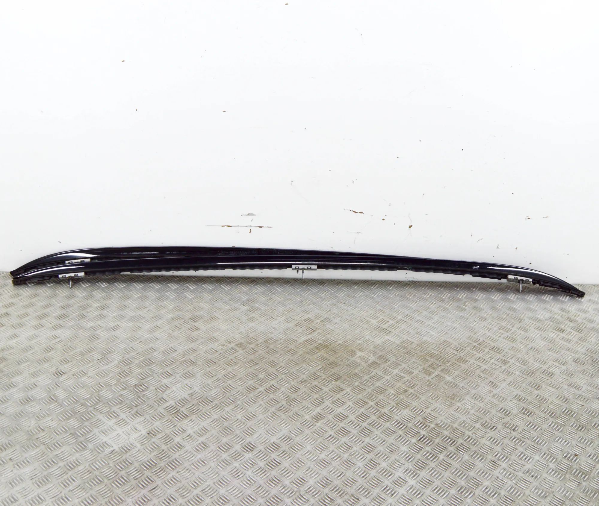 BMW X5 (F15) Roof Rails Kit Roof Rails Kit — BMW X5 (F15, F85) (2012-2018)
...