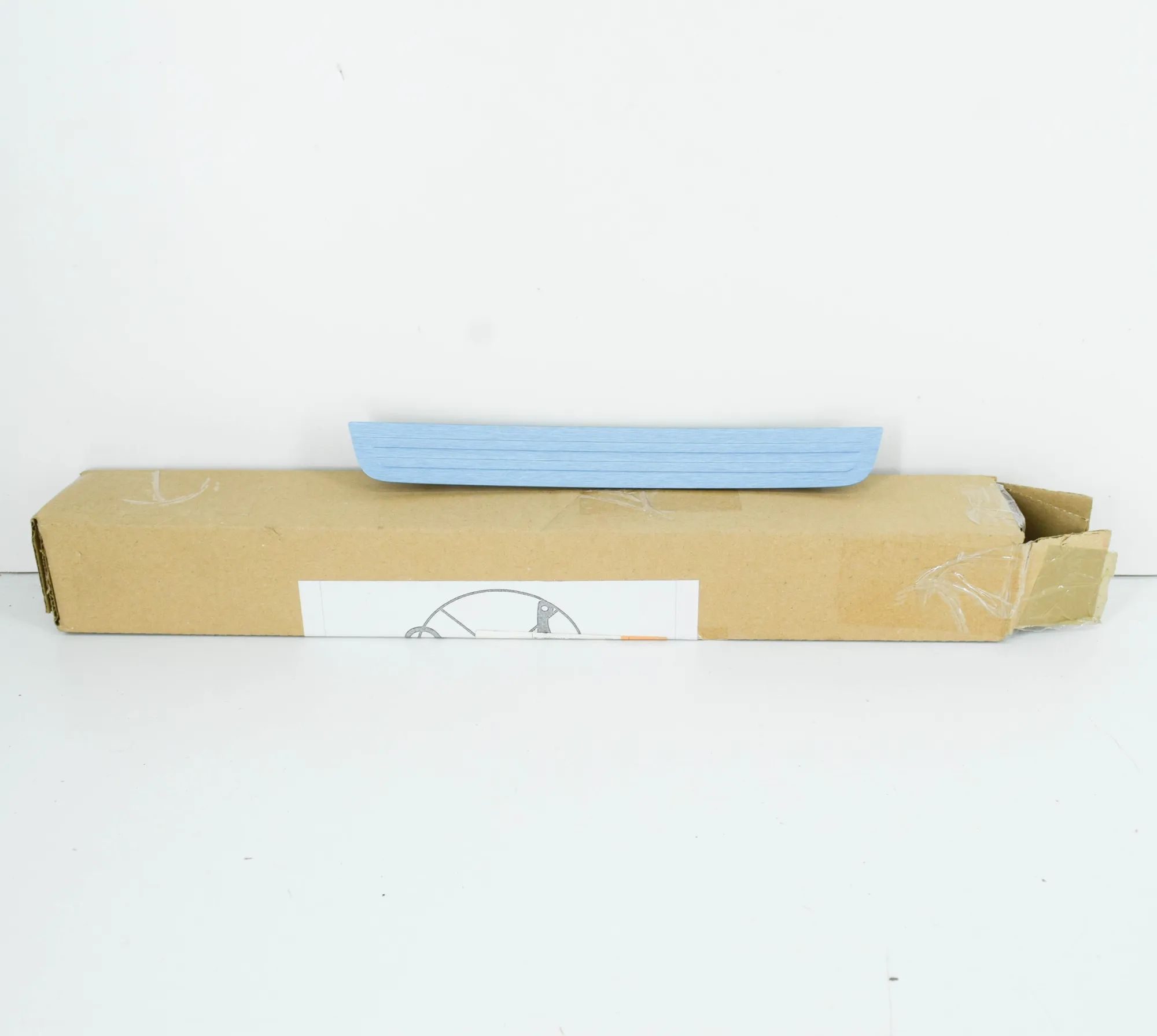 Mini Countryman (F60) Interior sill trim — rear right Interior sill trim — rear right — MINI COUNTRYM...